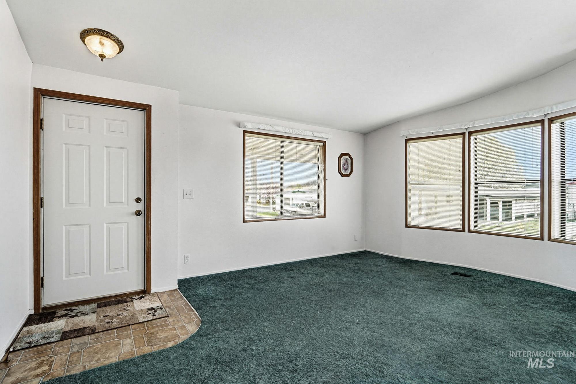 1907 W Flamingo Ave Unit 53, Nampa, Idaho 83651-1681, 2 Bedrooms, 2 Bathrooms, Residential For Sale, Price $159,500, 98979802