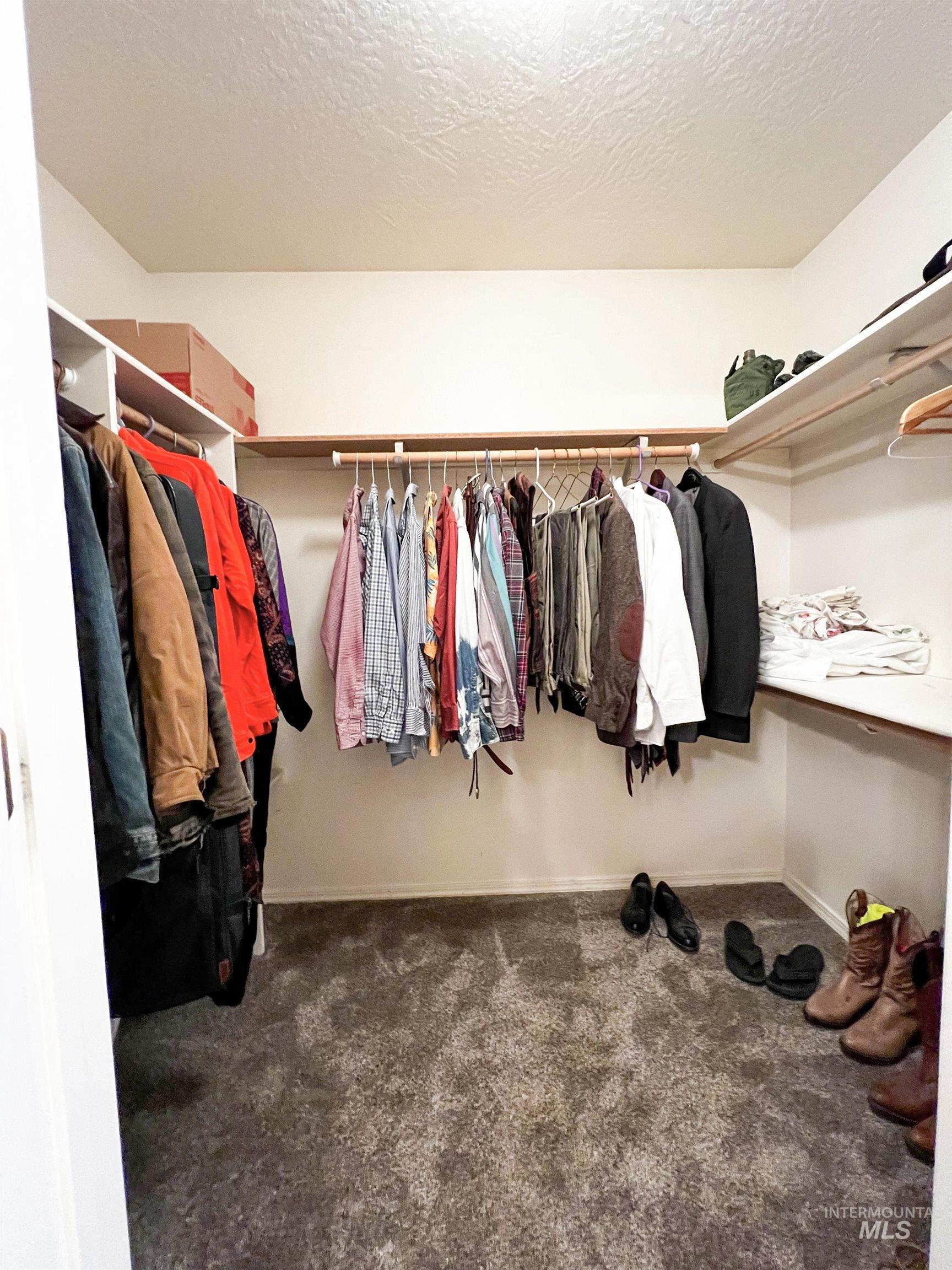 875 Hughes Drive, Payette, Idaho 83661, 5 Bedrooms, 3 Bathrooms, Residential For Sale, Price $484,000, 98979806