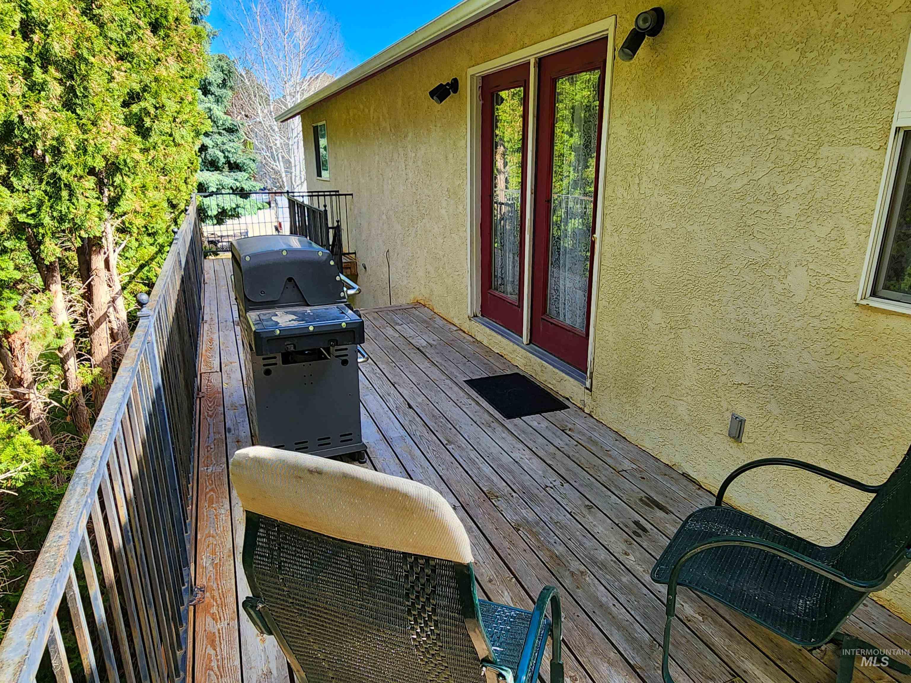 875 Hughes Drive, Payette, Idaho 83661, 5 Bedrooms, 3 Bathrooms, Residential For Sale, Price $484,000, 98979806