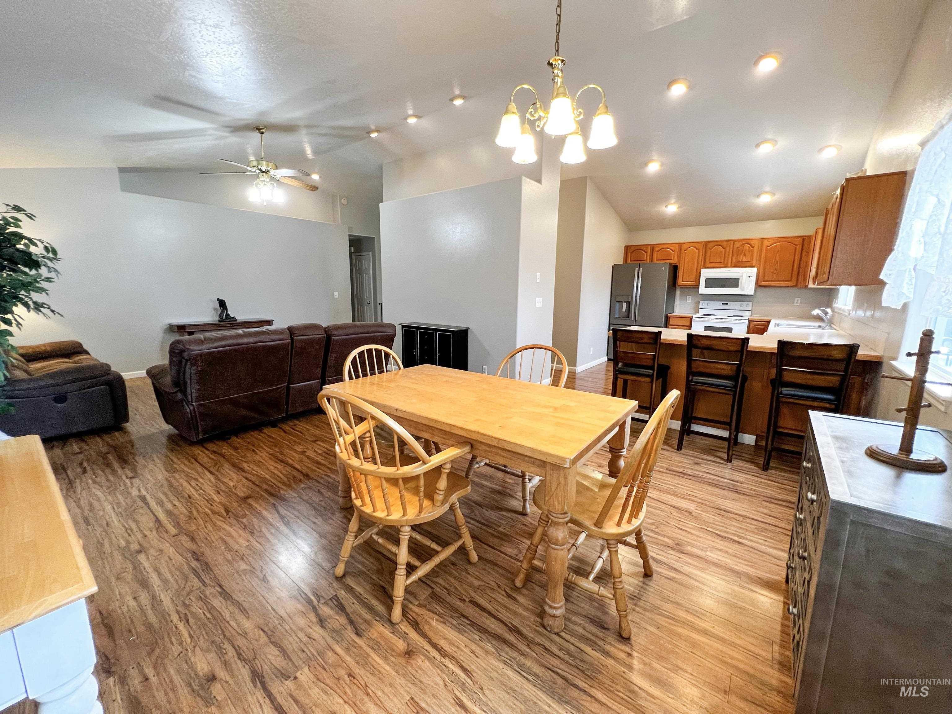 875 Hughes Drive, Payette, Idaho 83661, 5 Bedrooms, 3 Bathrooms, Residential For Sale, Price $484,000, 98979806