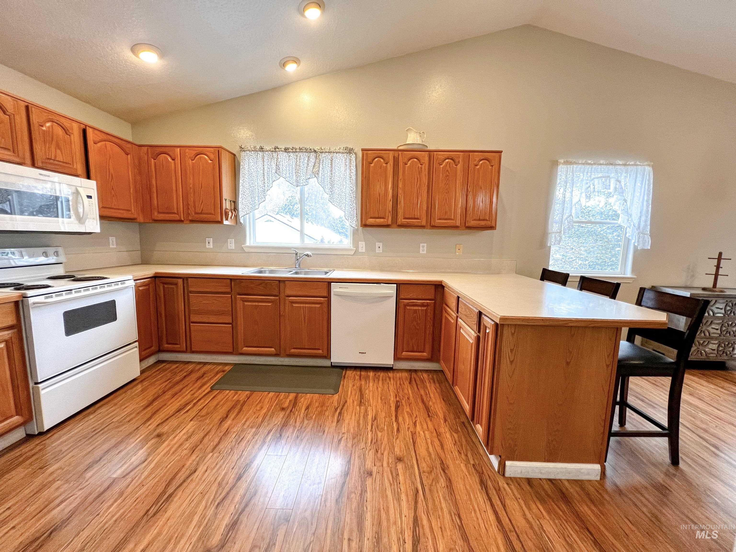 875 Hughes Drive, Payette, Idaho 83661, 5 Bedrooms, 3 Bathrooms, Residential For Sale, Price $484,000, 98979806