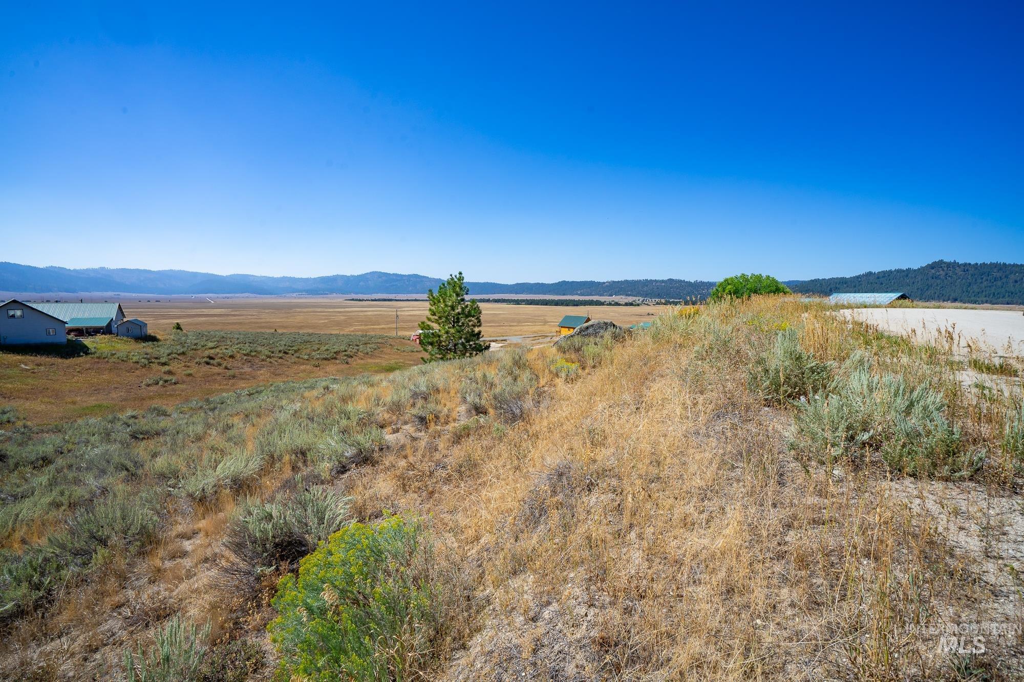 121 Skidoo, Cascade, Idaho 83611, Land For Sale, Price $90,000,MLS 98979807