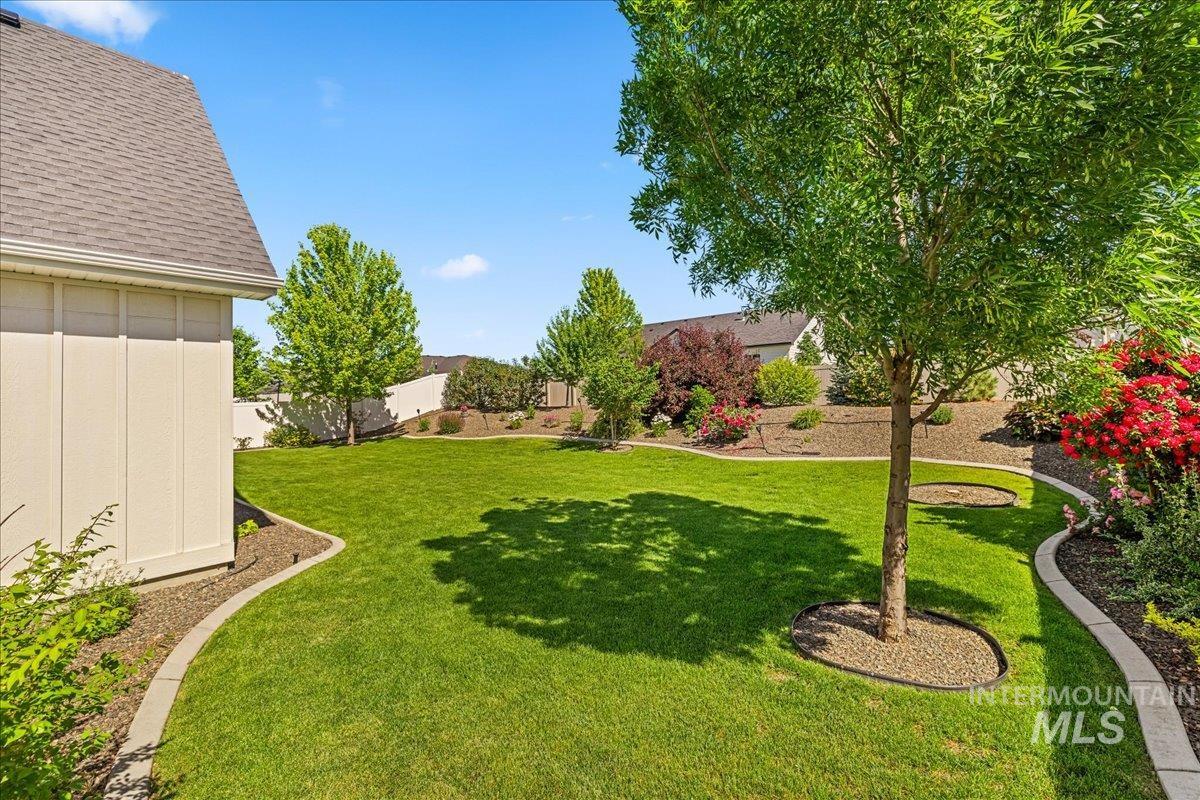 390 Fox Lantern Ct, Middleton, Idaho 83644, 4 Bedrooms, 2.5 Bathrooms, Residential For Sale, Price $760,000, 98979808