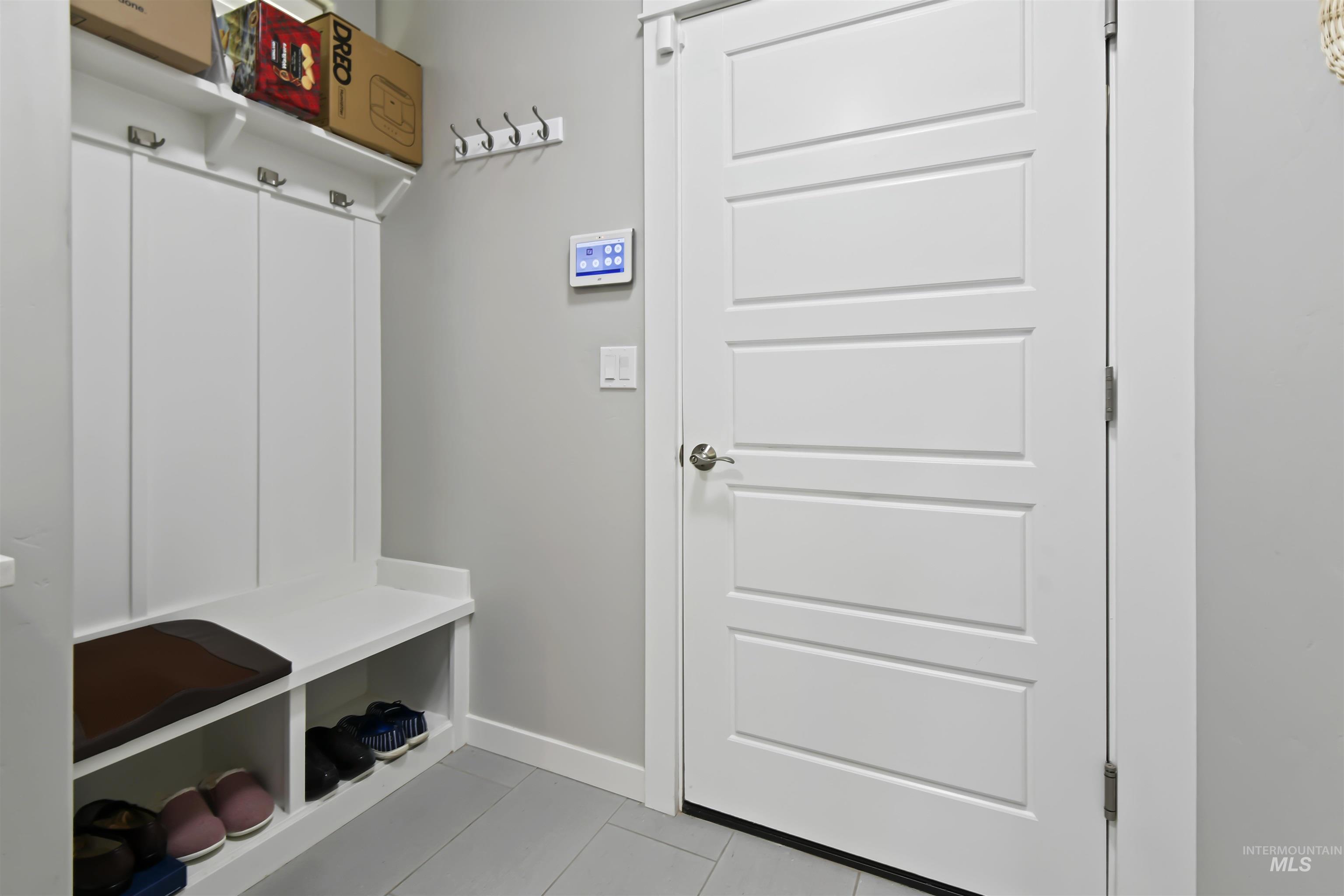 6164 N Winward Ln, Meridian, Idaho 83646, 1 Bedroom, 1.5 Bathrooms, Residential For Sale, Price $450,000, 98979809