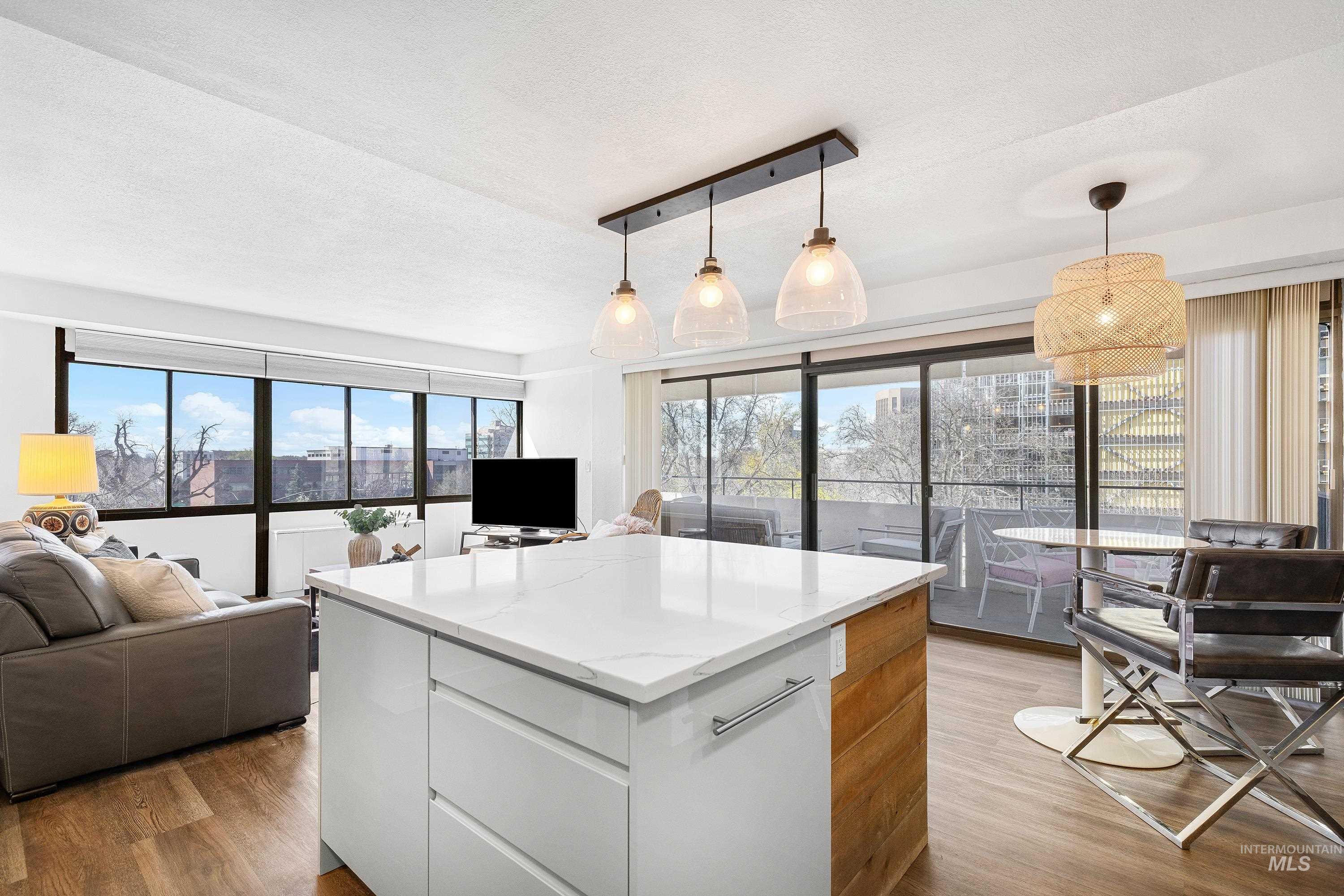 200 N 3rd Street, Boise, Idaho 83702, 1 Bedroom, 1 Bathroom, Residential For Sale, Price $414,900, 98979811