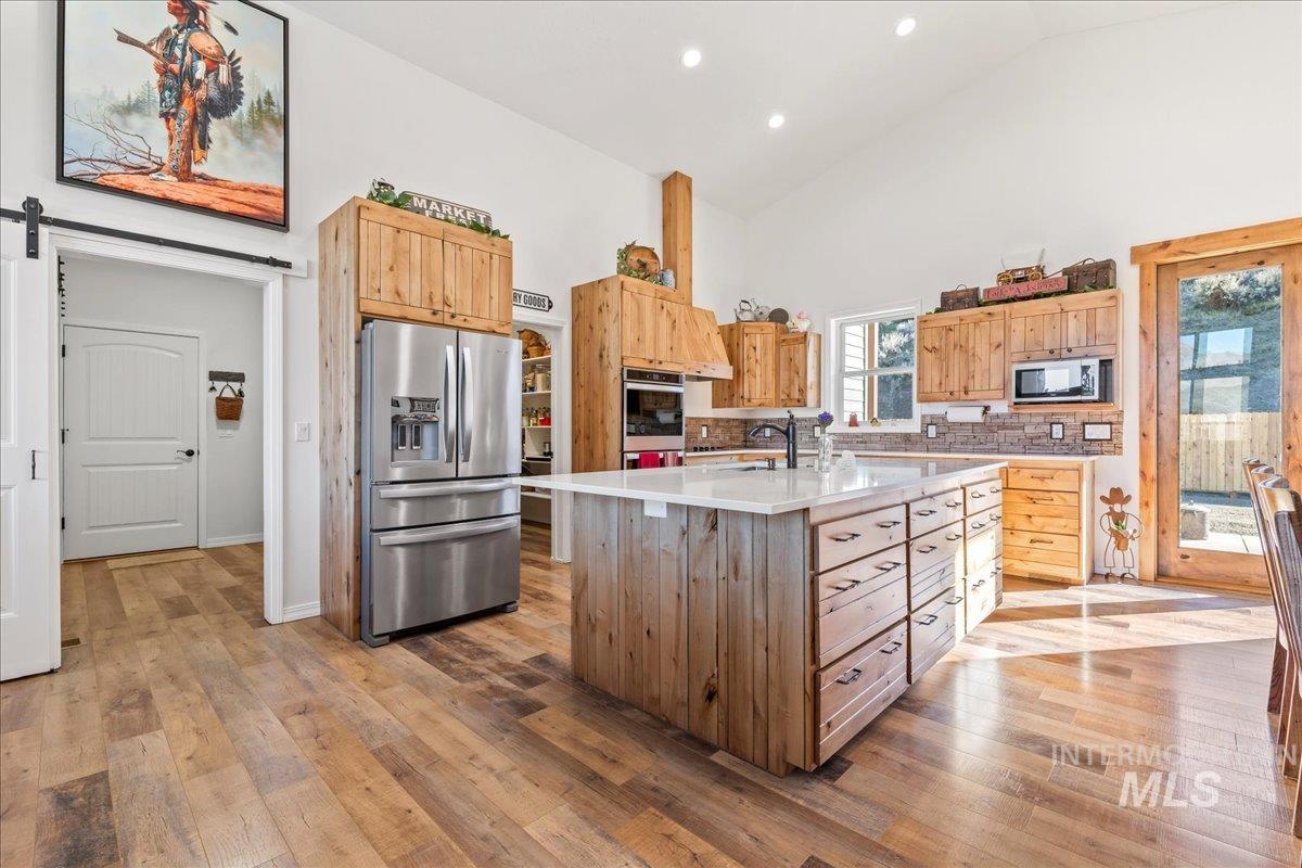 5225 Hidden Hollow Ln, Emmett, Idaho 83617, 3 Bedrooms, 2.5 Bathrooms, Residential For Sale, Price $1,150,000, 98979813