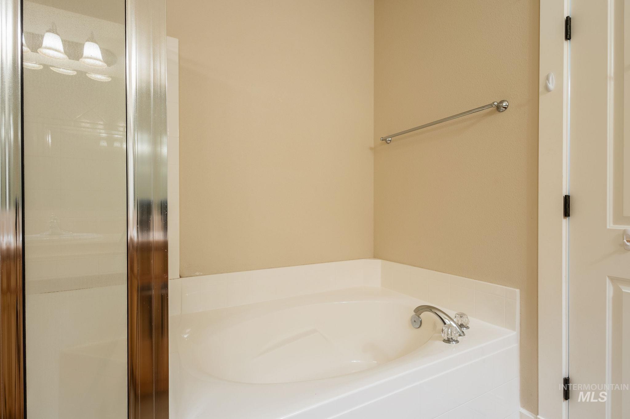 11500 W Tempe Lane, Star, Idaho 83669, 2 Bedrooms, 2 Bathrooms, Residential For Sale, Price $399,900, 98979814