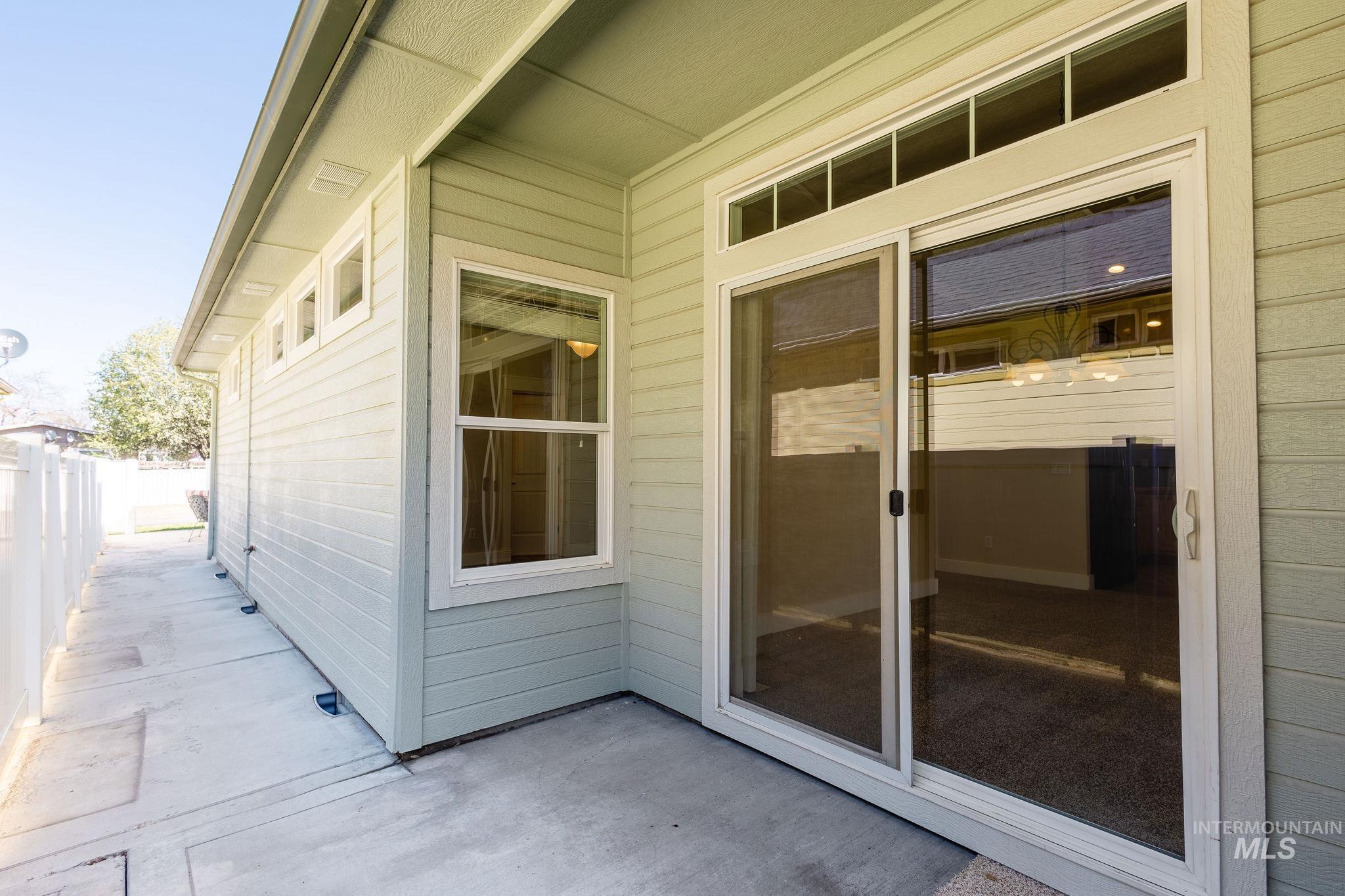 11500 W Tempe Lane, Star, Idaho 83669, 2 Bedrooms, 2 Bathrooms, Residential For Sale, Price $399,900, 98979814