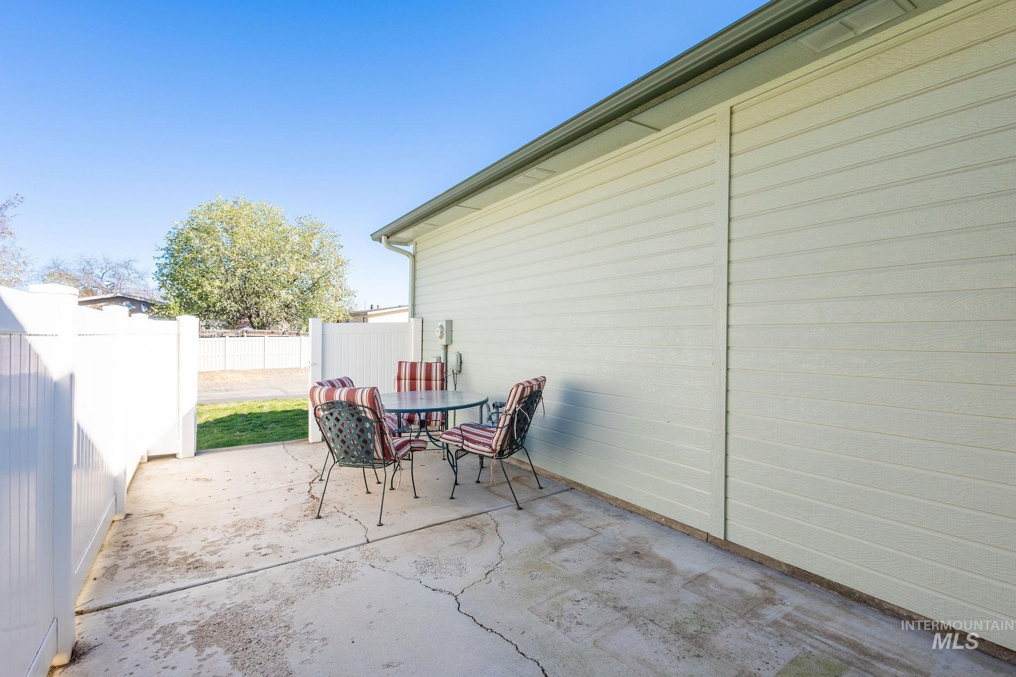 11500 W Tempe Lane, Star, Idaho 83669, 2 Bedrooms, 2 Bathrooms, Residential For Sale, Price $399,900, 98979814