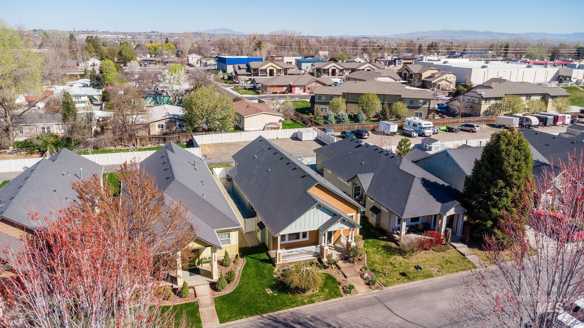 11500 W Tempe Lane, Star, Idaho 83669, 2 Bedrooms, 2 Bathrooms, Residential For Sale, Price $399,900, 98979814