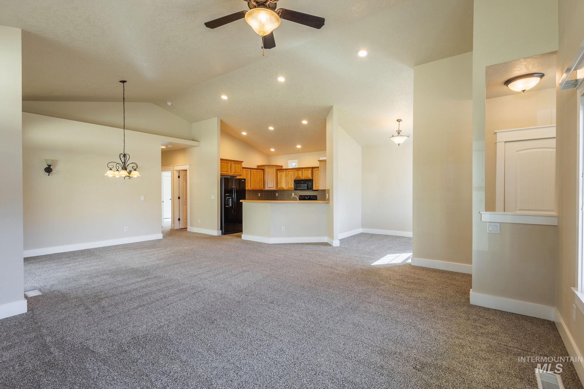 11500 W Tempe Lane, Star, Idaho 83669, 2 Bedrooms, 2 Bathrooms, Residential For Sale, Price $399,900, 98979814