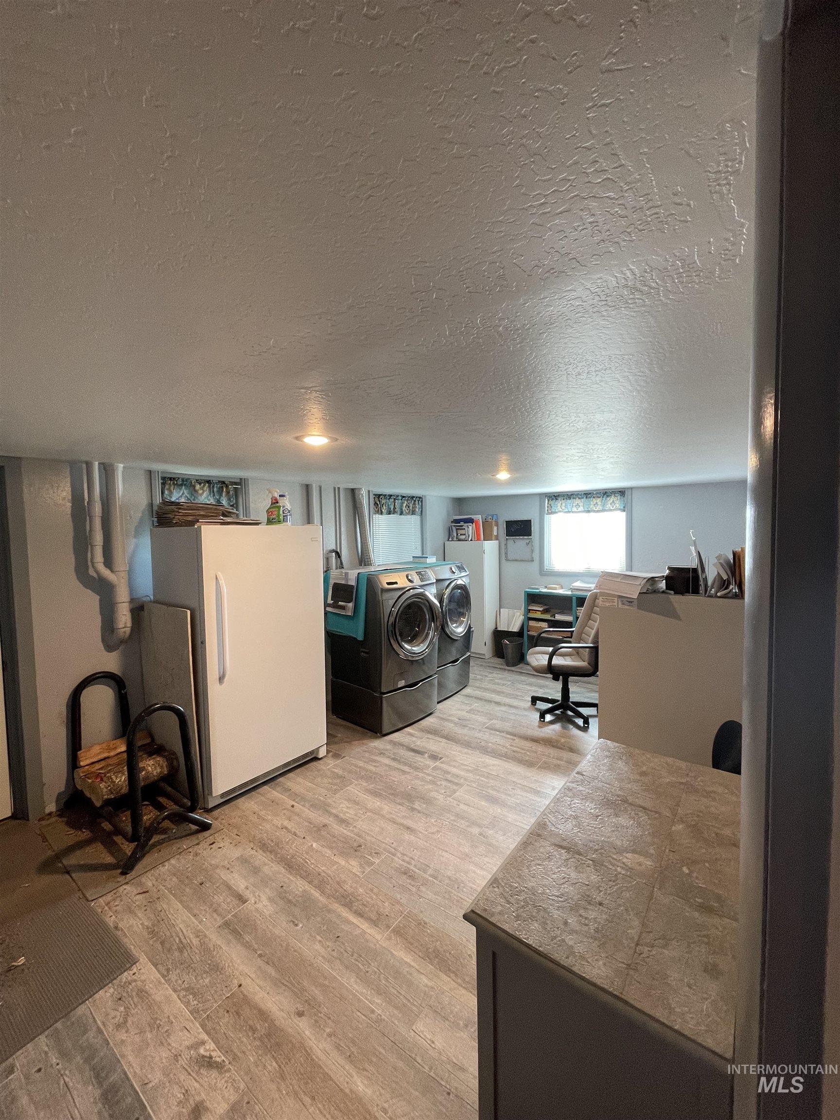 2155 E 1775 South, Gooding, Idaho 83330, 3 Bedrooms, 1.5 Bathrooms, Residential For Sale, Price $890,000, 98979821