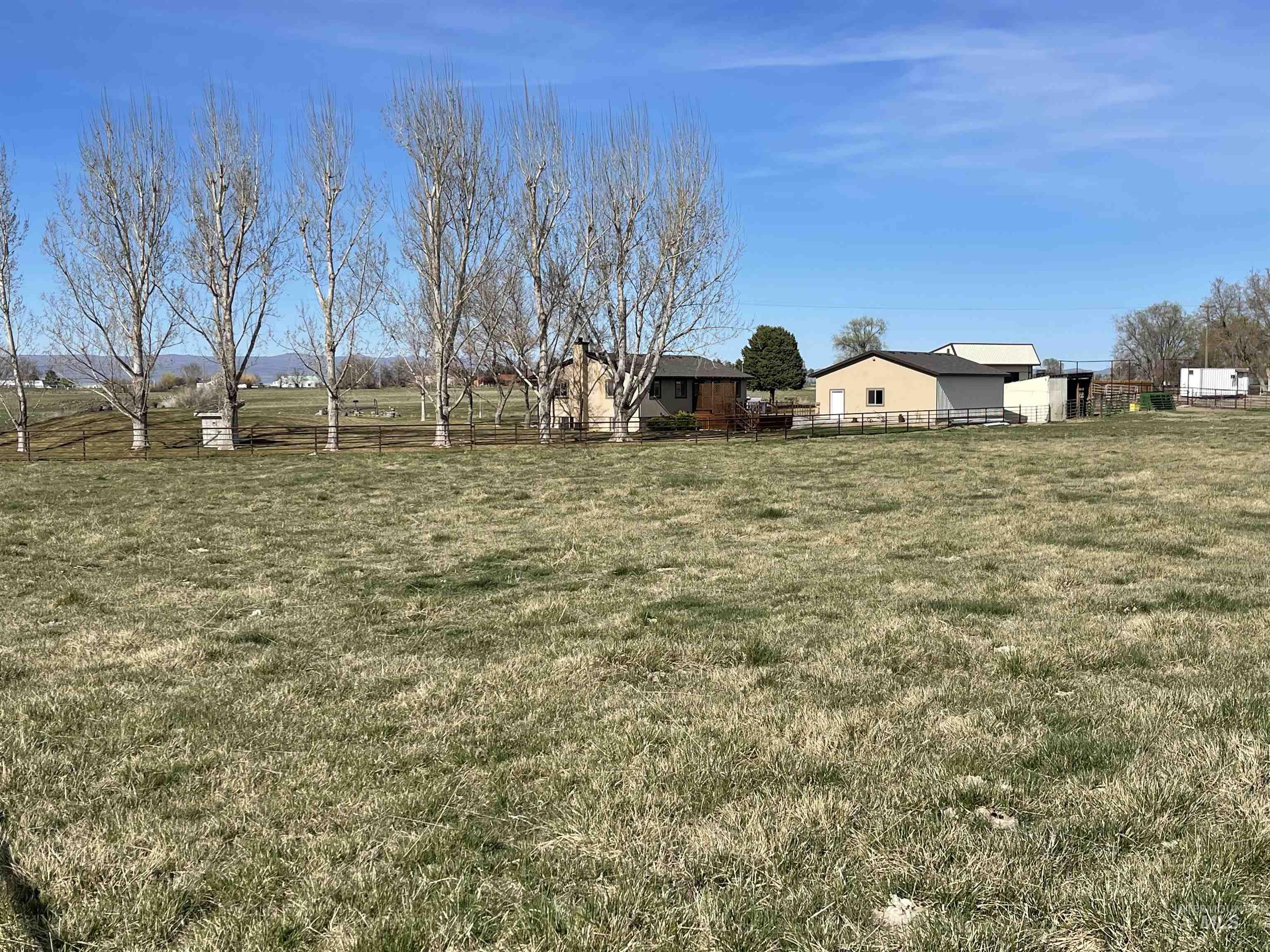 2155 E 1775 South, Gooding, Idaho 83330, 3 Bedrooms, 1.5 Bathrooms, Residential For Sale, Price $890,000, 98979821