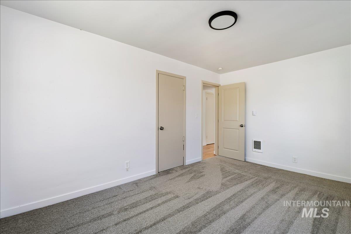 107 E Montana Ave, Homedale, Idaho 83628, 2 Bedrooms, 1 Bathroom, Residential For Sale, Price $310,000, 98979822