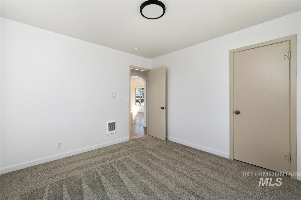 107 E Montana Ave, Homedale, Idaho 83628, 2 Bedrooms, 1 Bathroom, Residential For Sale, Price $310,000, 98979822