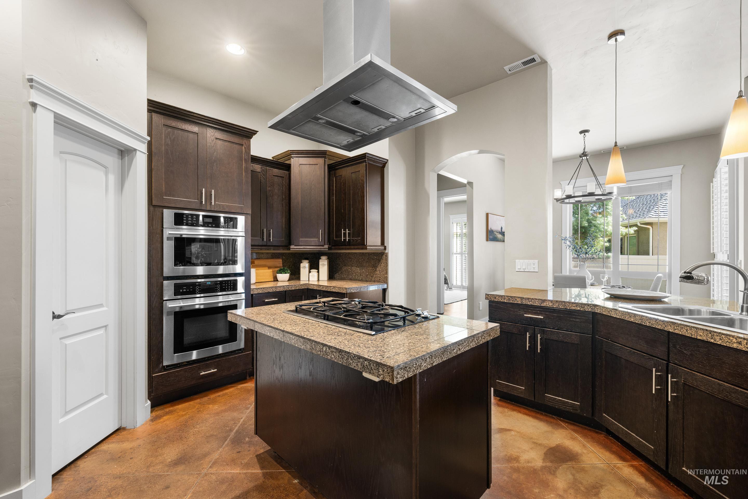 5350 N Brook Mist Place, Boise, Idaho 83713, 4 Bedrooms, 3 Bathrooms, Residential For Sale, Price $850,000,MLS 98979824