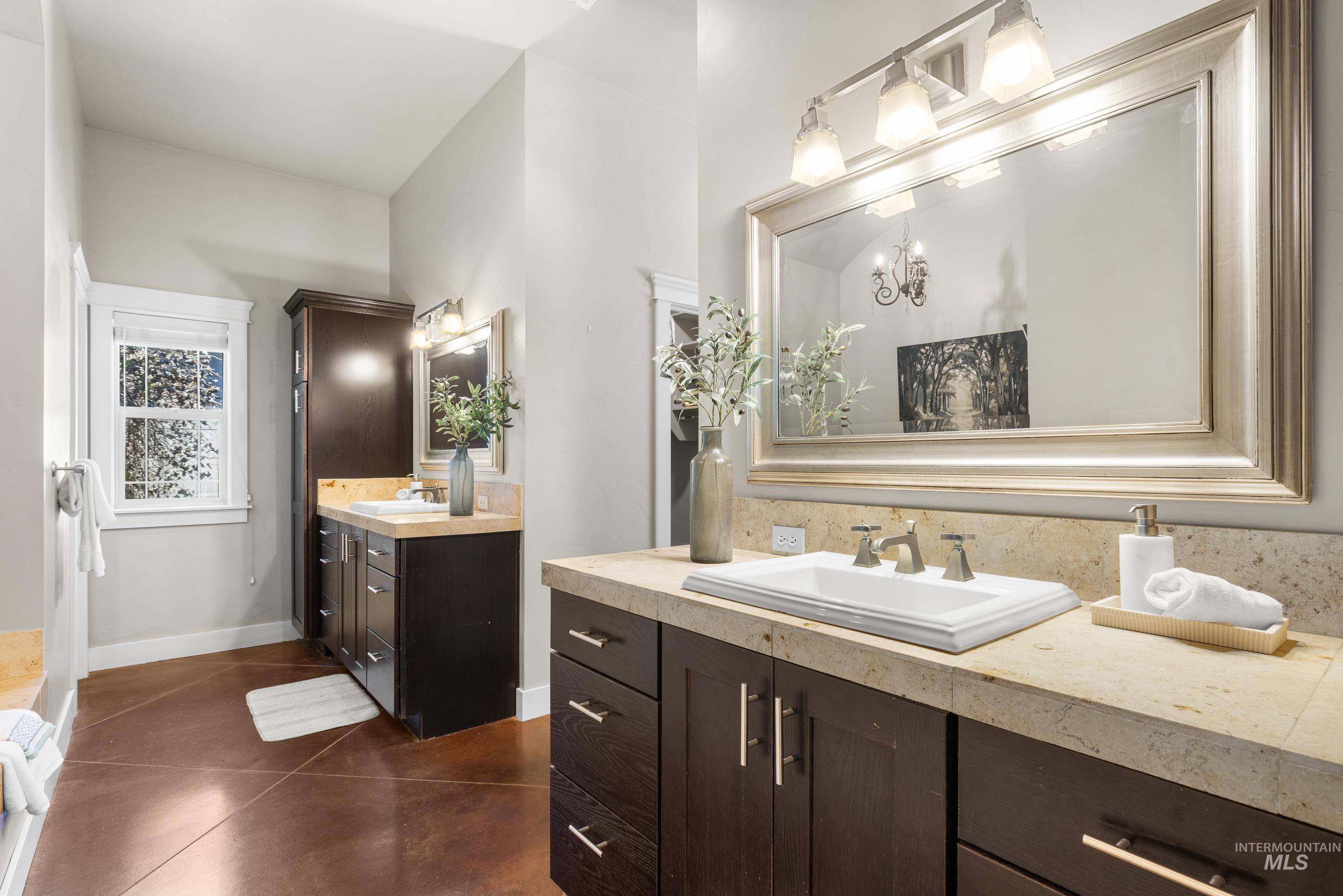 5350 N Brook Mist Place, Boise, Idaho 83713, 4 Bedrooms, 3 Bathrooms, Residential For Sale, Price $850,000,MLS 98979824