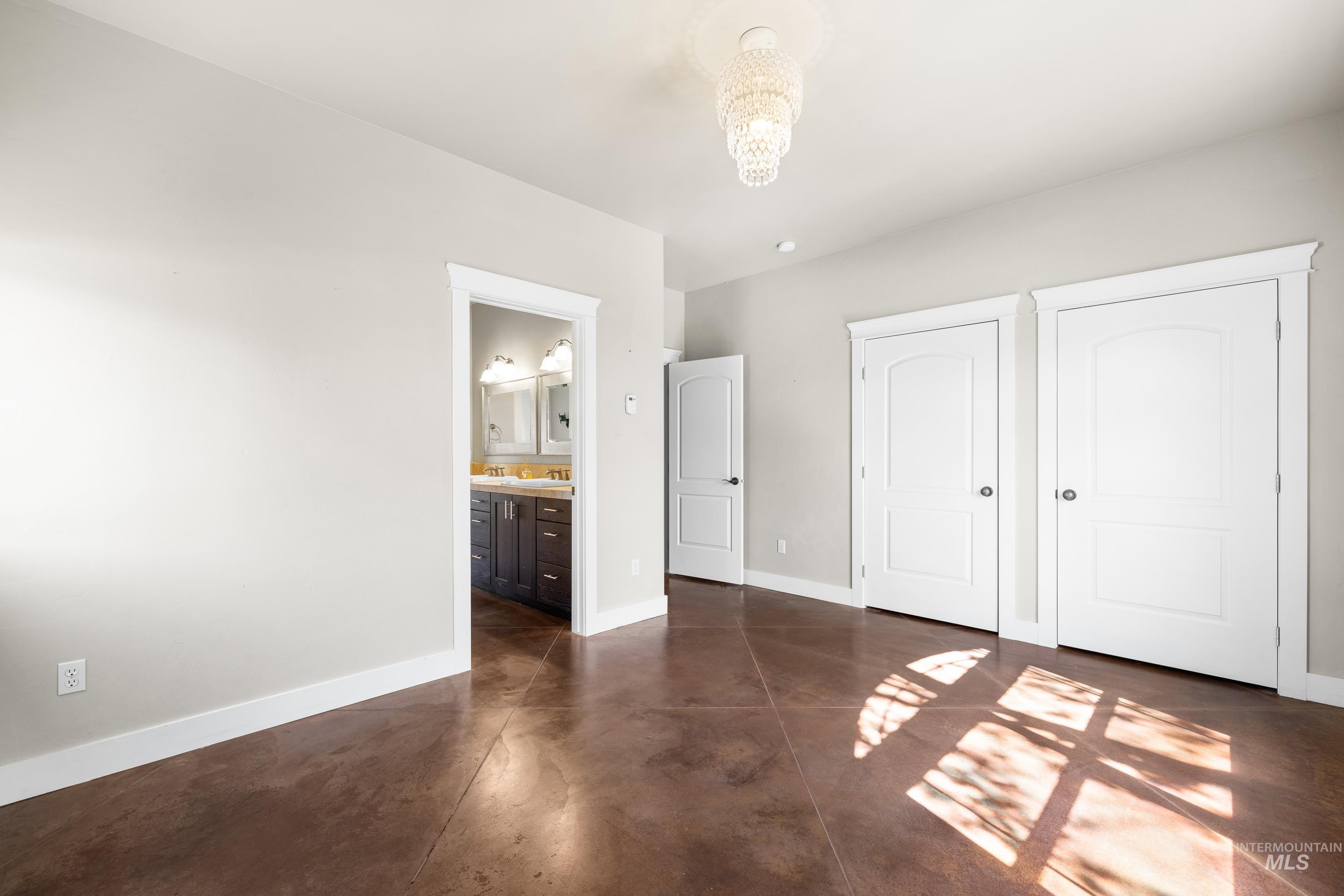 5350 N Brook Mist Place, Boise, Idaho 83713, 4 Bedrooms, 3 Bathrooms, Residential For Sale, Price $850,000,MLS 98979824