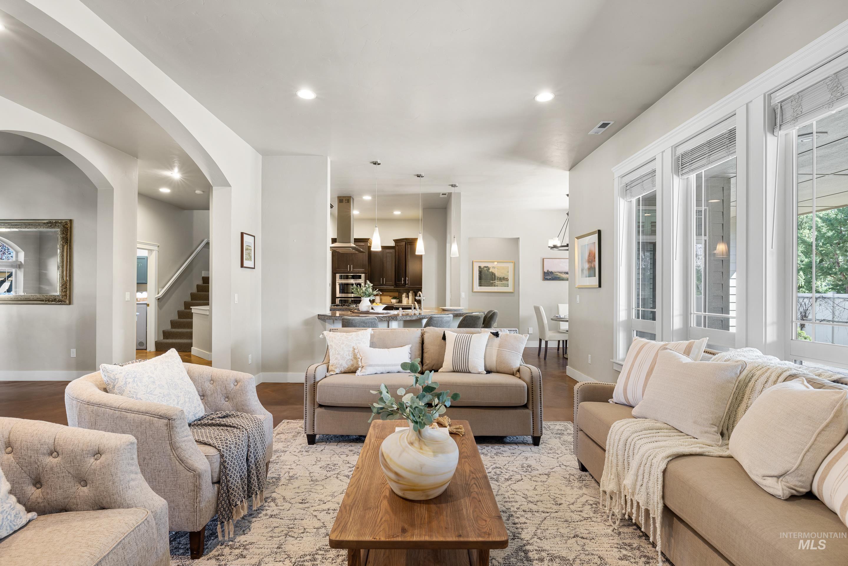 5350 N Brook Mist Place, Boise, Idaho 83713, 4 Bedrooms, 3 Bathrooms, Residential For Sale, Price $850,000,MLS 98979824