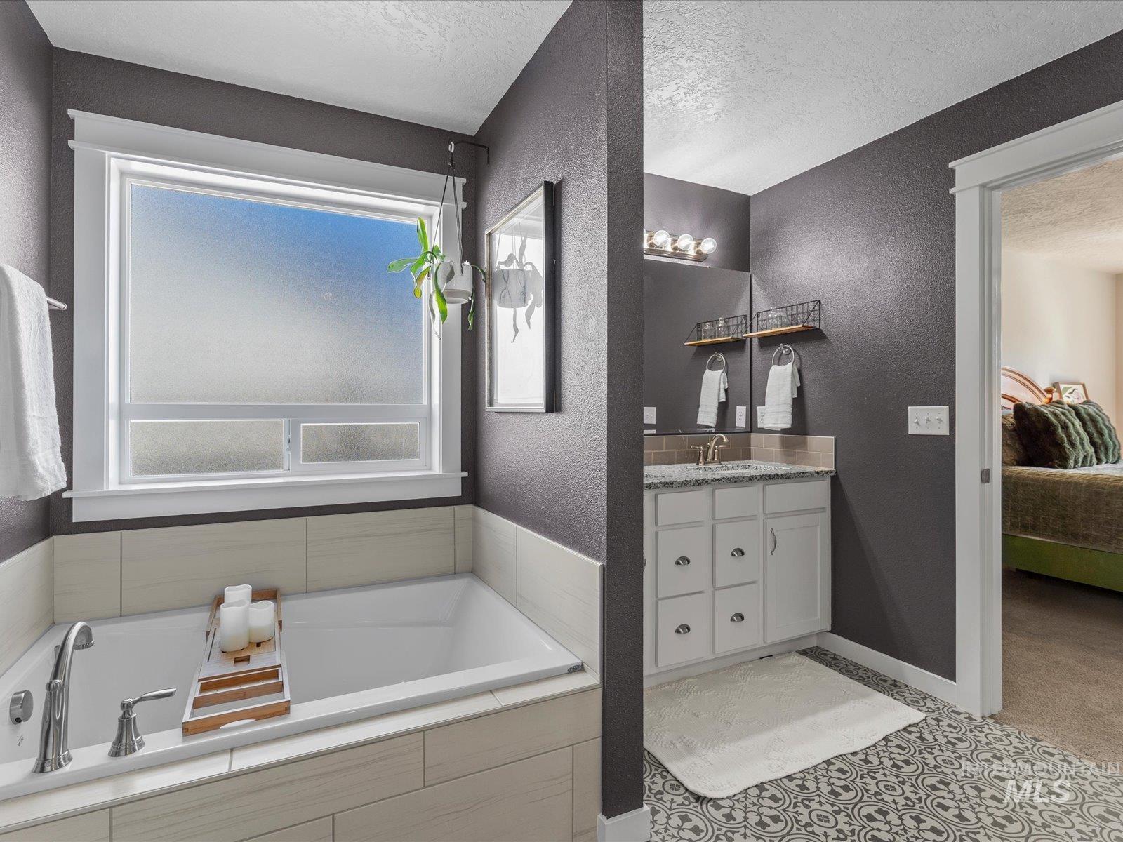 4254 N Alester Ave, Meridian, Idaho 83646-6863, 4 Bedrooms, 2 Bathrooms, Residential For Sale, Price $514,990, 98979826