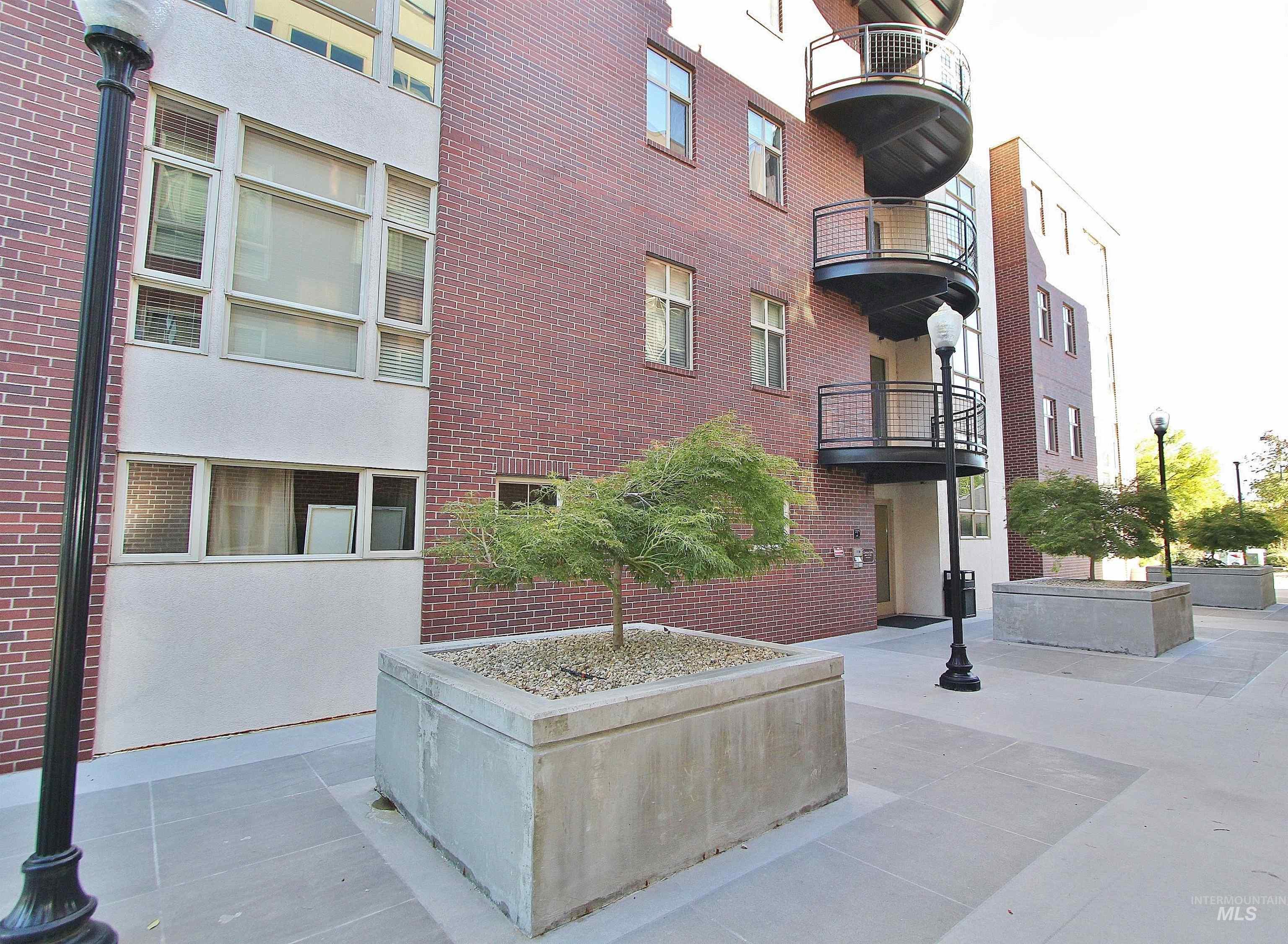406 S 13th, Boise, Idaho 83702, 1 Bedroom, 1 Bathroom, Residential For Sale, Price $395,000, 98979829
