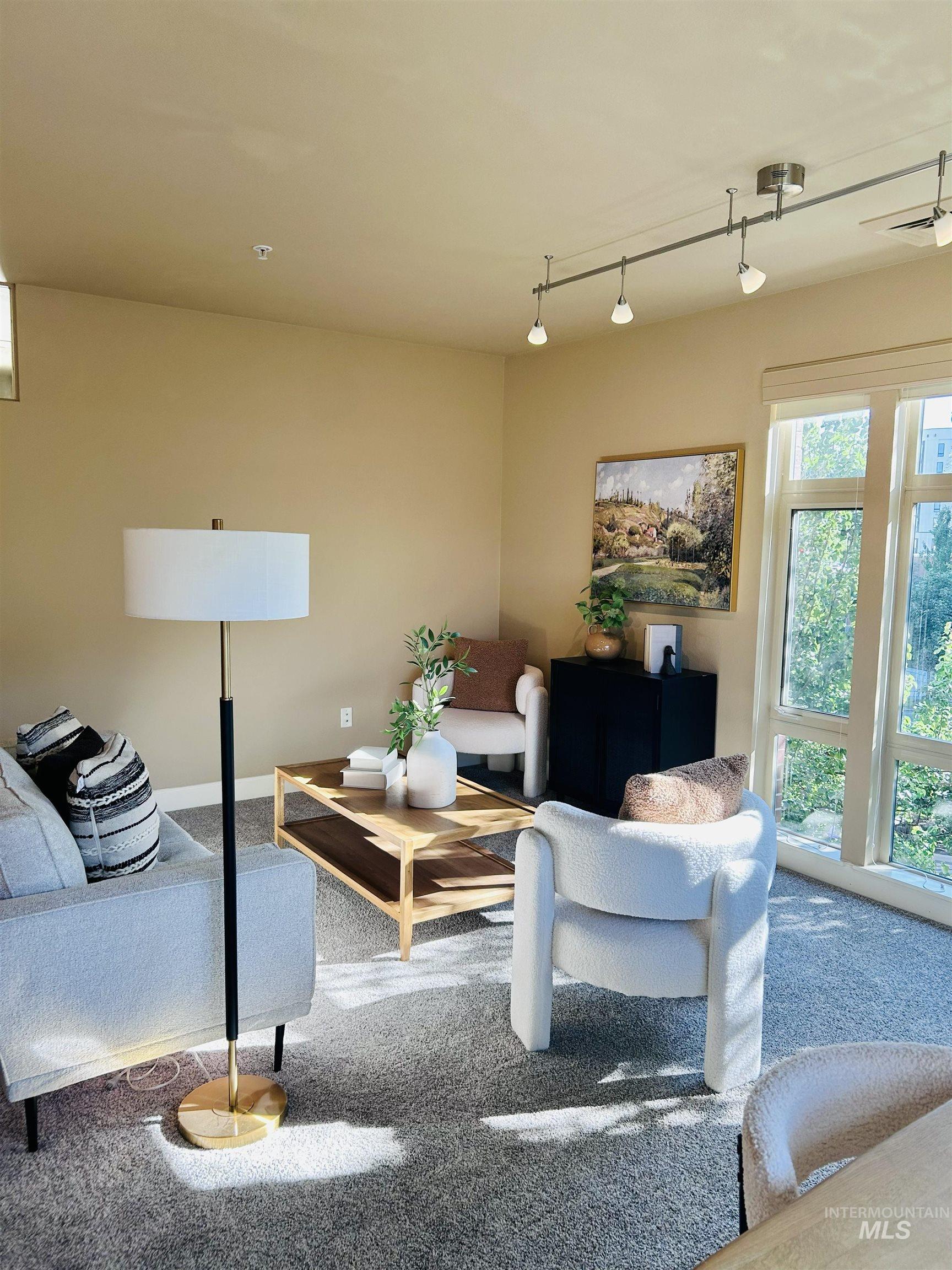 406 S 13th, Boise, Idaho 83702, 1 Bedroom, 1 Bathroom, Residential For Sale, Price $395,000, 98979829