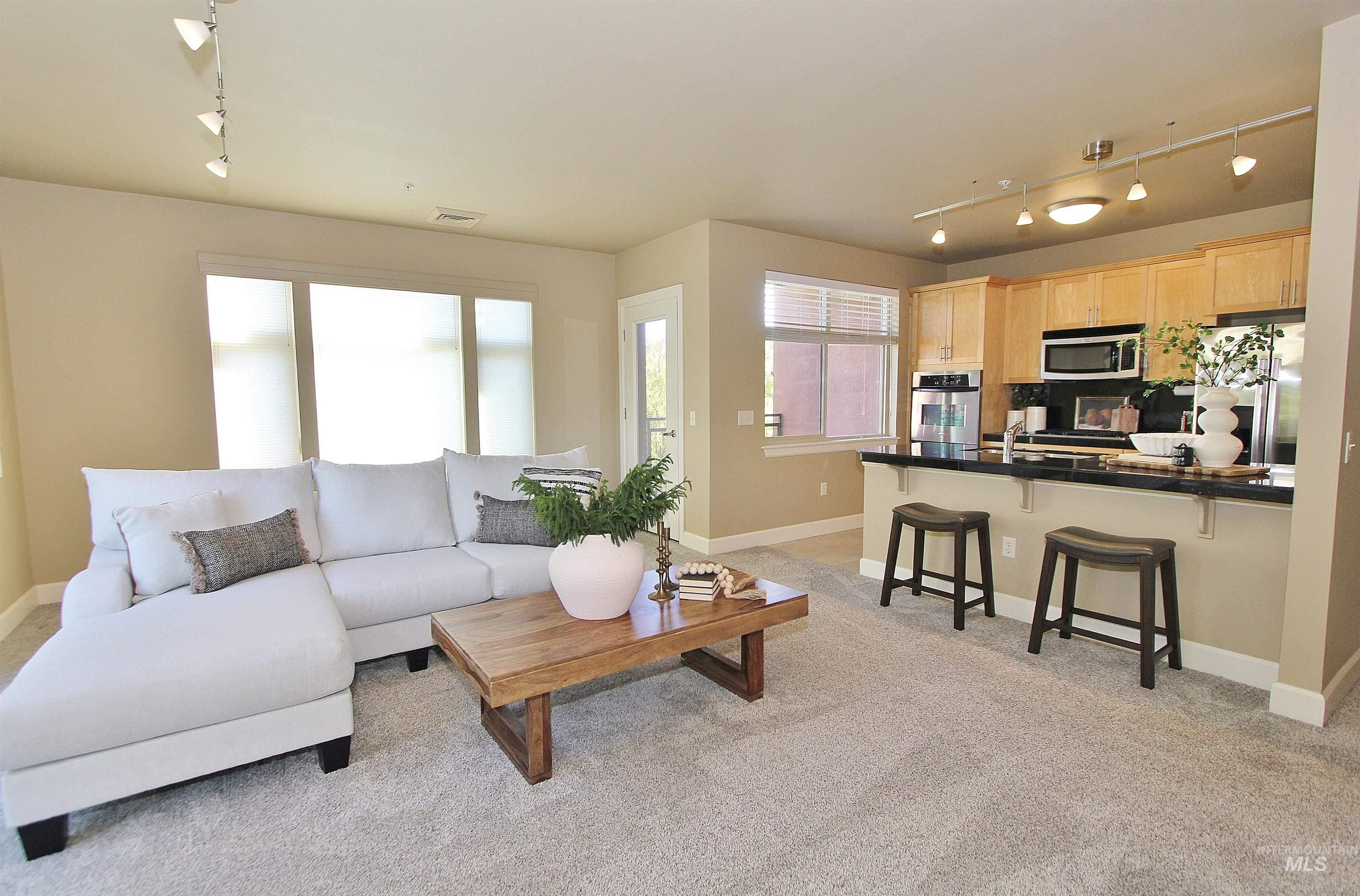 406 S 13th, Boise, Idaho 83702, 1 Bedroom, 1 Bathroom, Residential For Sale, Price $420,000, 98979829