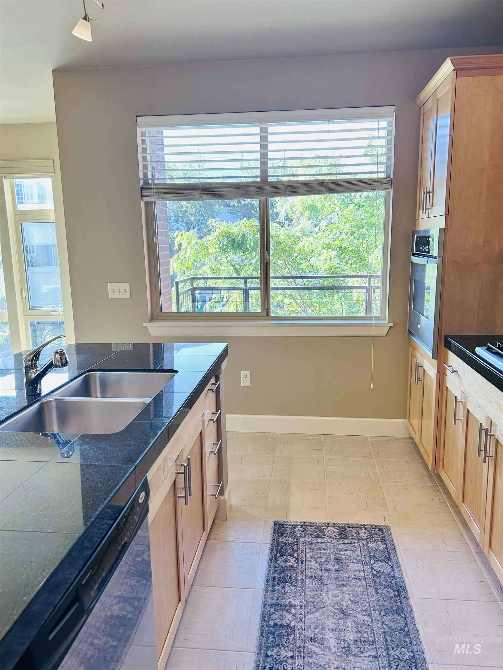 406 S 13th, Boise, Idaho 83702, 1 Bedroom, 1 Bathroom, Residential For Sale, Price $395,000, 98979829