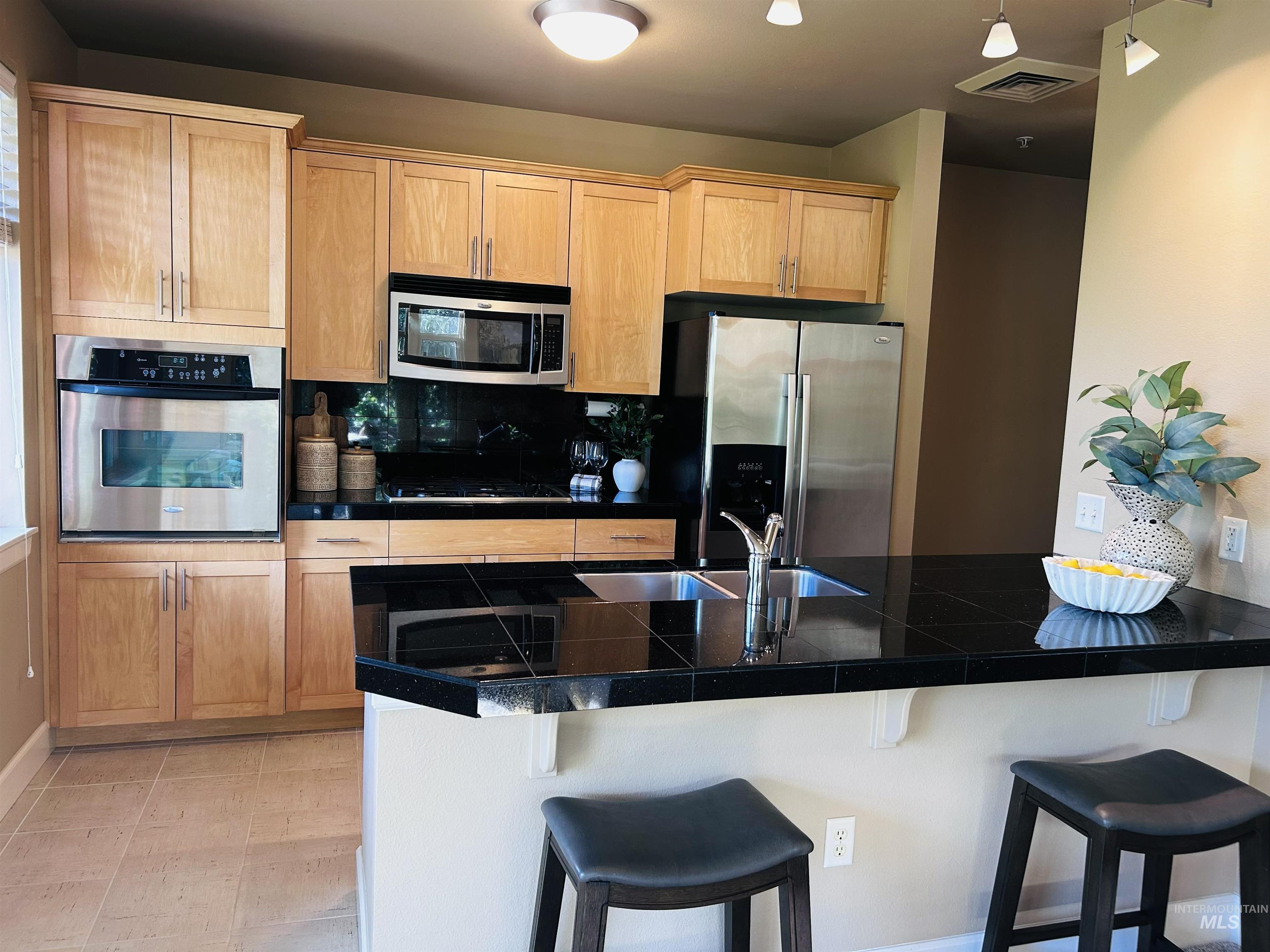 406 S 13th, Boise, Idaho 83702, 1 Bedroom, 1 Bathroom, Residential For Sale, Price $395,000, 98979829