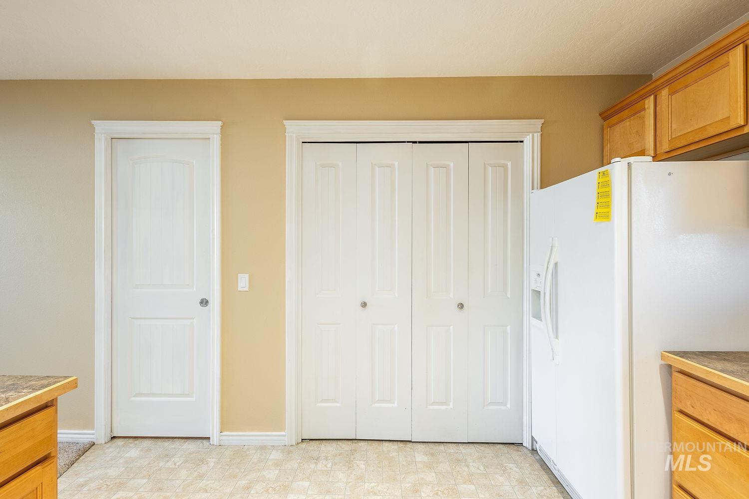 3309 W Palouse St., Boise, Idaho 83705, 2 Bedrooms, 1.5 Bathrooms, Residential For Sale, Price $399,900, 98979830