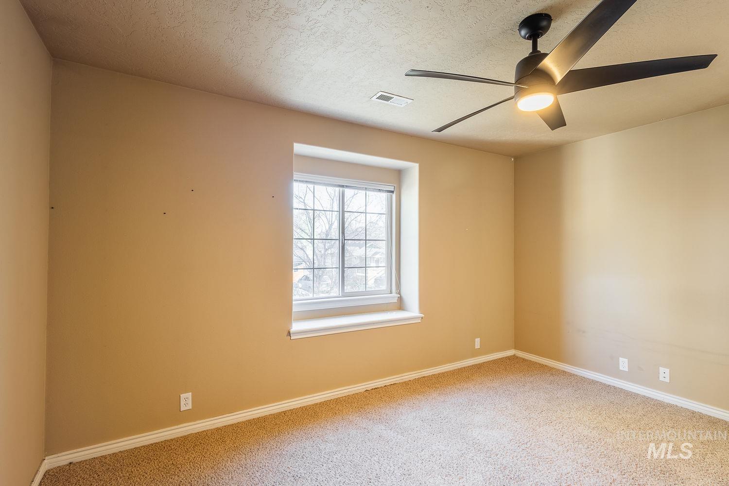 3309 W Palouse St., Boise, Idaho 83705, 2 Bedrooms, 1.5 Bathrooms, Residential For Sale, Price $399,900, 98979830