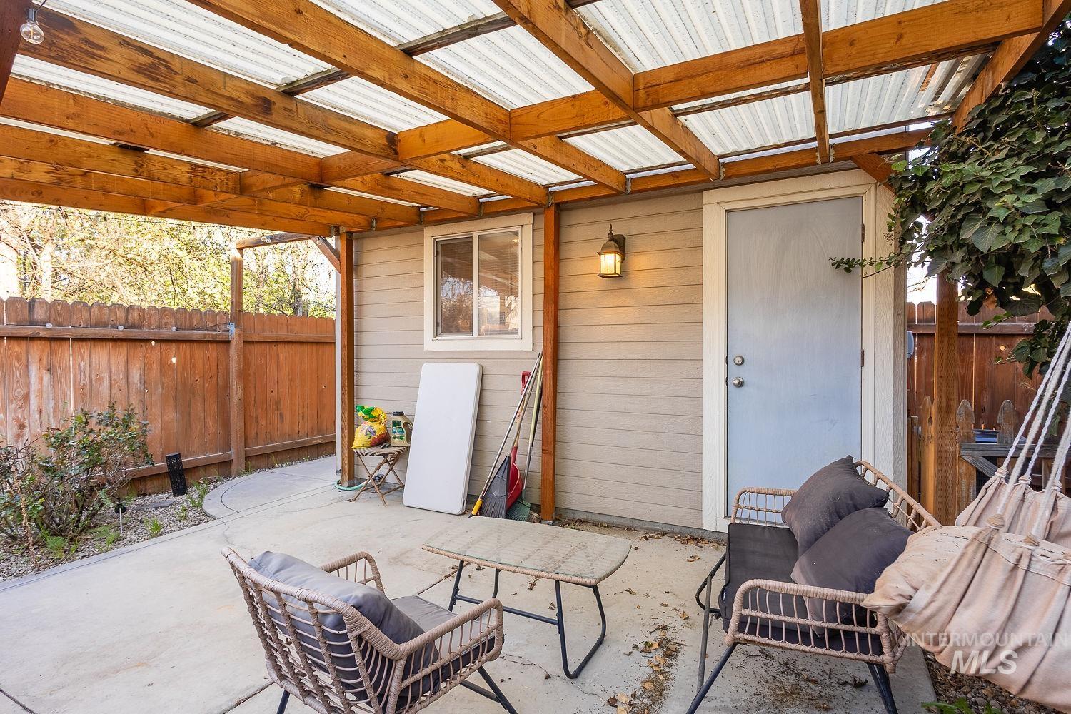 3309 W Palouse St., Boise, Idaho 83705, 2 Bedrooms, 1.5 Bathrooms, Residential For Sale, Price $399,900, 98979830