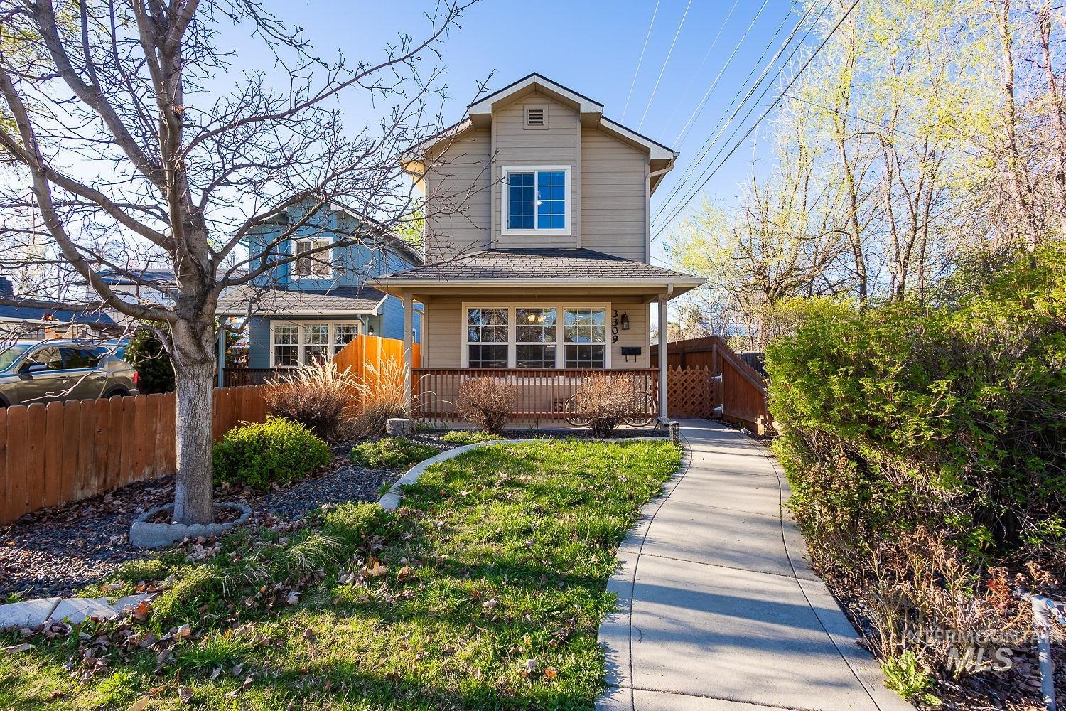 3309 W Palouse St., Boise, Idaho 83705, 2 Bedrooms, 1.5 Bathrooms, Residential For Sale, Price $399,900, 98979830