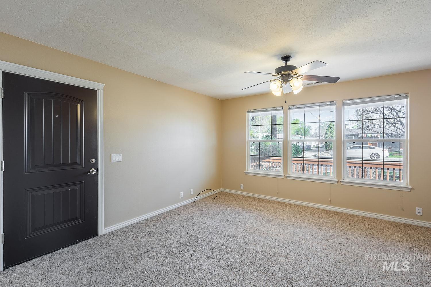 3309 W Palouse St., Boise, Idaho 83705, 2 Bedrooms, 1.5 Bathrooms, Residential For Sale, Price $399,900, 98979830