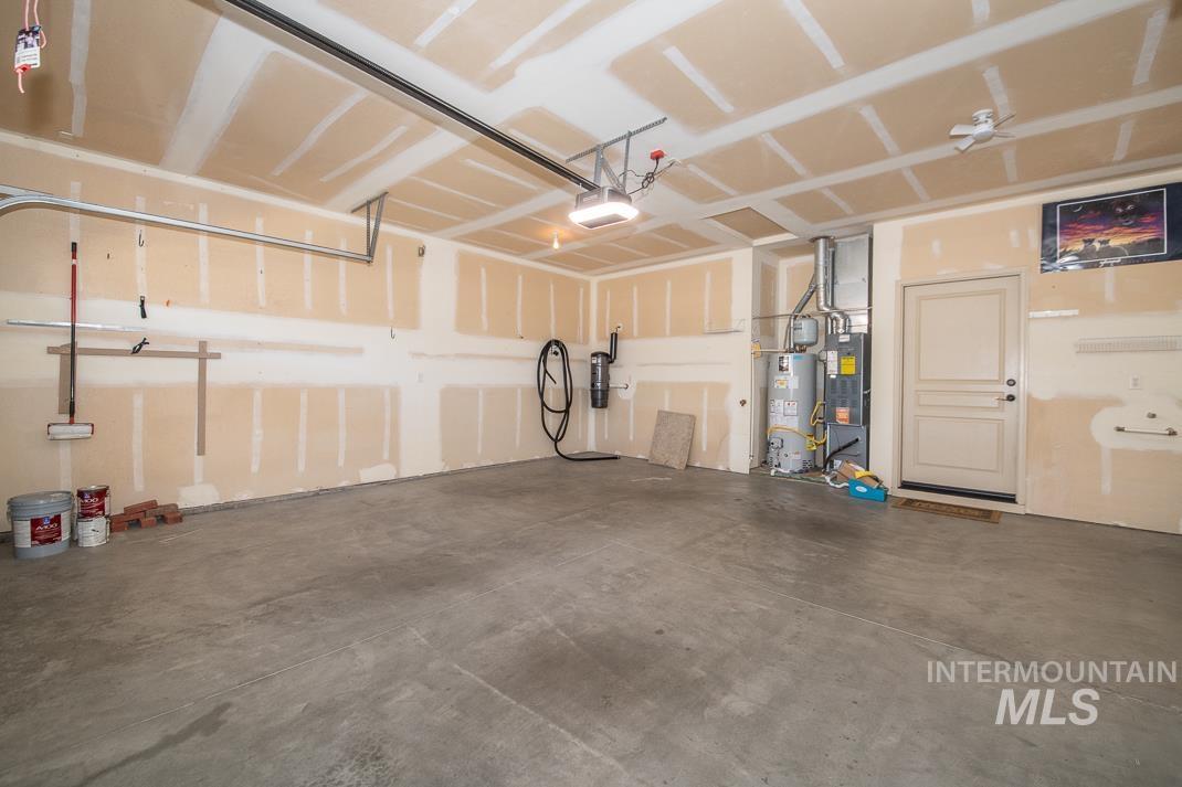 727 Sedgewick St, Meridian, Idaho 83646, 3 Bedrooms, 2 Bathrooms, Residential For Sale, Price $458,900, 98979831