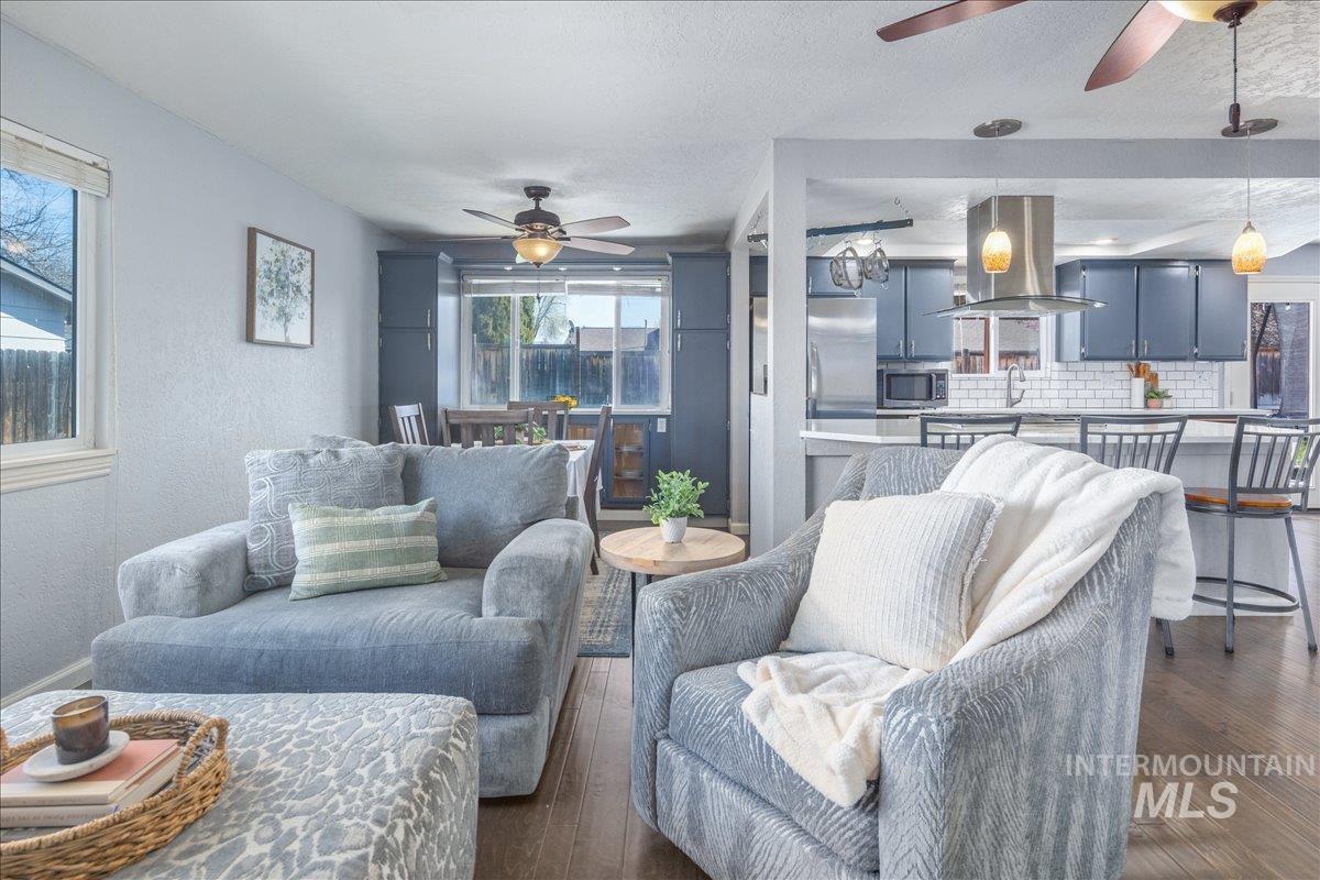 3534 N Payne Pl, Boise, Idaho 83704, 3 Bedrooms, 2 Bathrooms, Residential For Sale, Price $415,000, 98979835