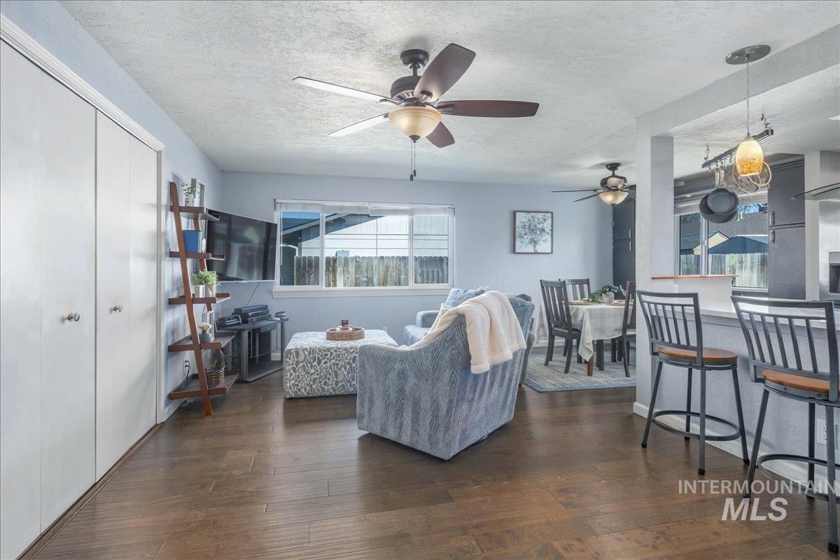 3534 N Payne Pl, Boise, Idaho 83704, 3 Bedrooms, 2 Bathrooms, Residential For Sale, Price $415,000, 98979835