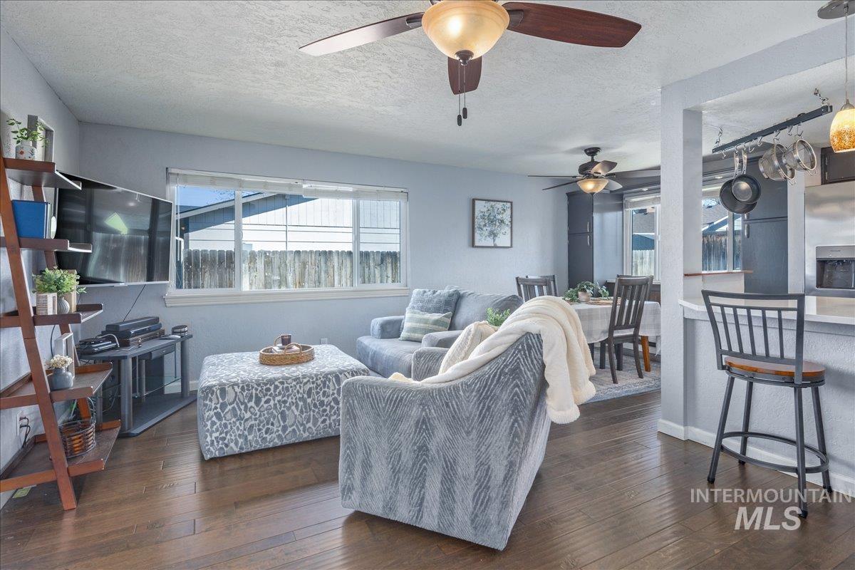 3534 N Payne Pl, Boise, Idaho 83704, 3 Bedrooms, 2 Bathrooms, Residential For Sale, Price $415,000, 98979835