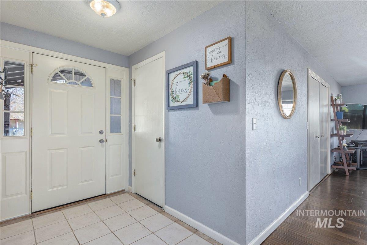 3534 N Payne Pl, Boise, Idaho 83704, 3 Bedrooms, 2 Bathrooms, Residential For Sale, Price $415,000, 98979835