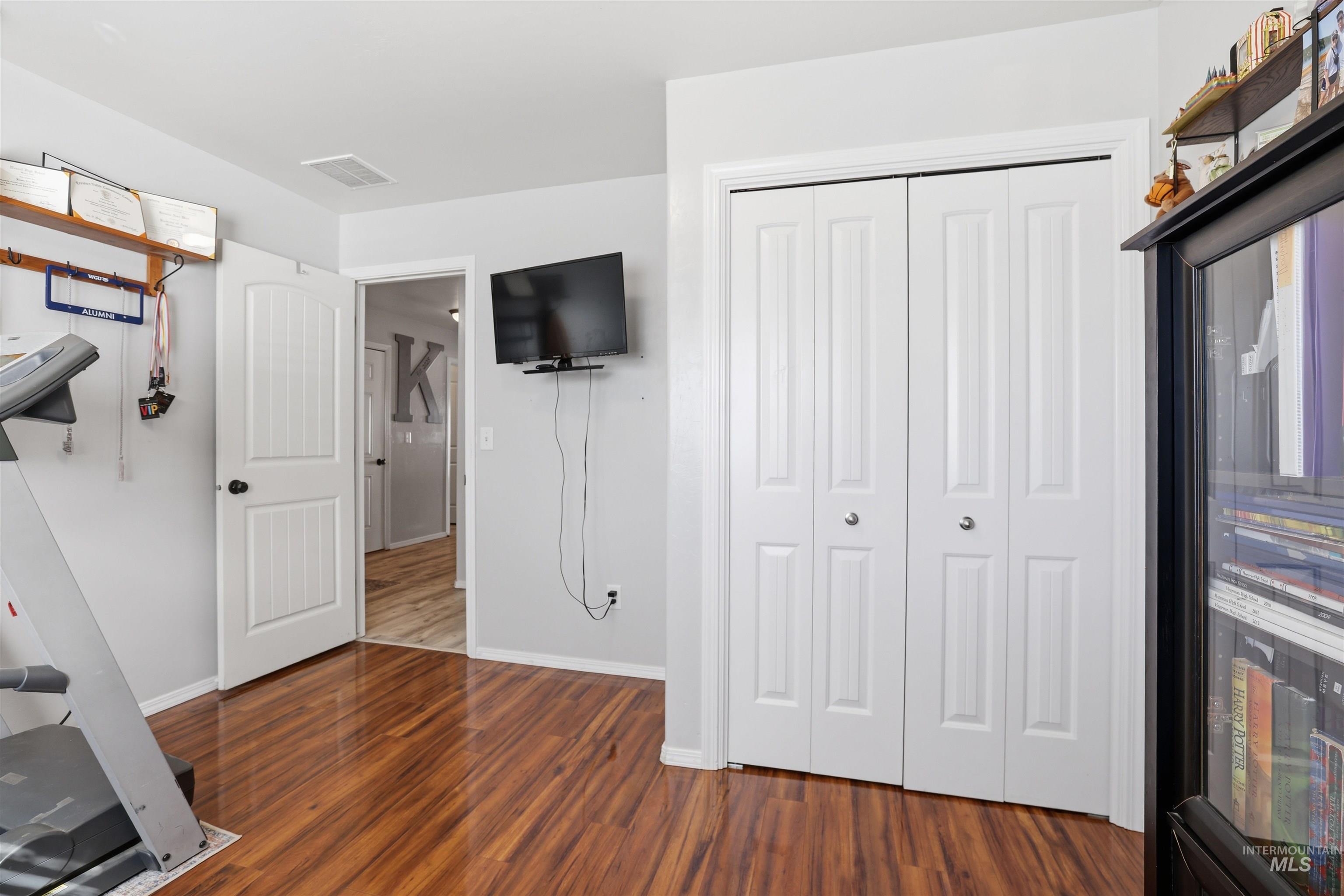 1008 S Date St., Jerome, Idaho 83338, 3 Bedrooms, 2 Bathrooms, Residential For Sale, Price $339,999, 98979836