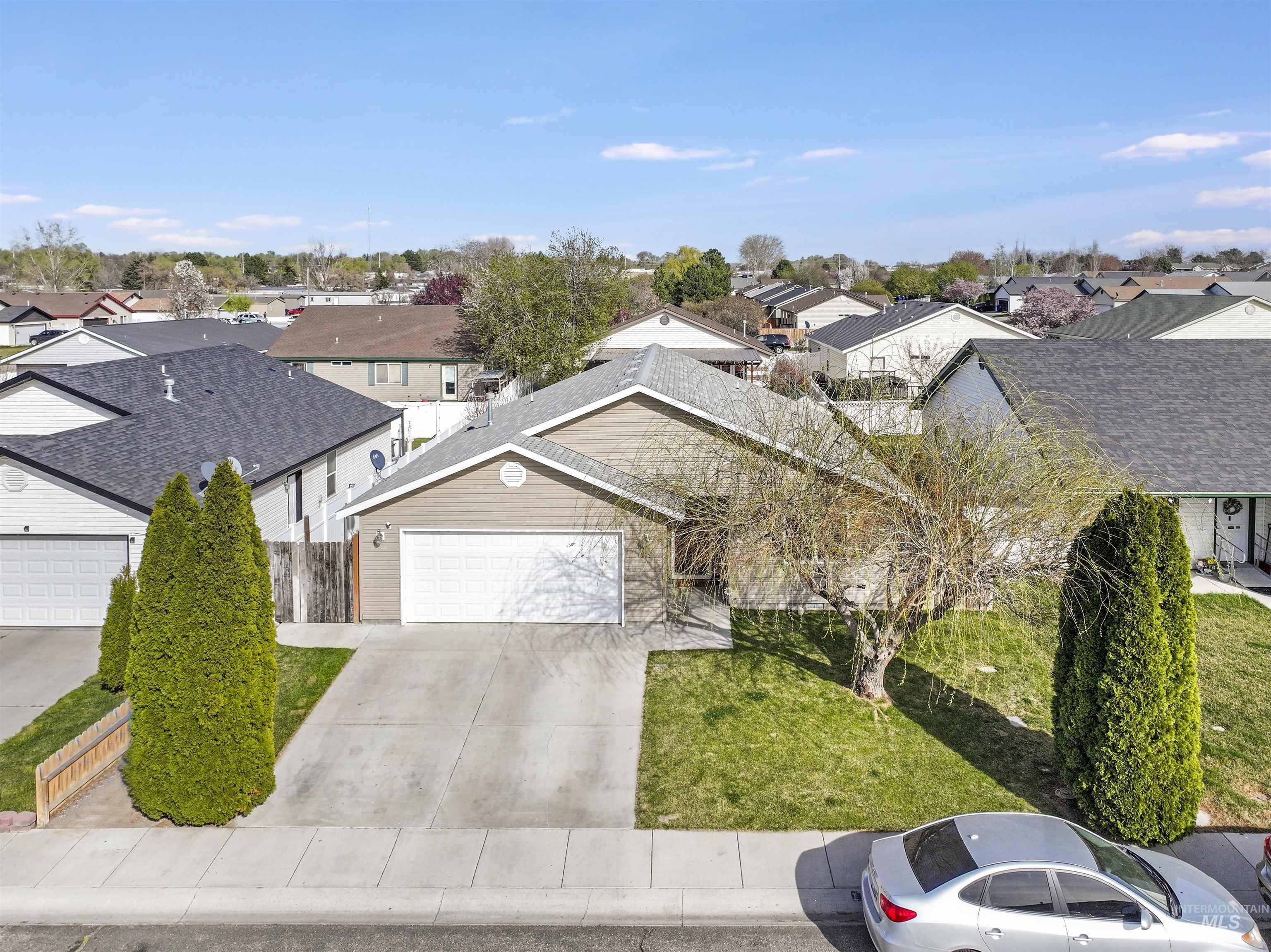 1008 S Date St., Jerome, Idaho 83338, 3 Bedrooms, 2 Bathrooms, Residential For Sale, Price $339,999, 98979836