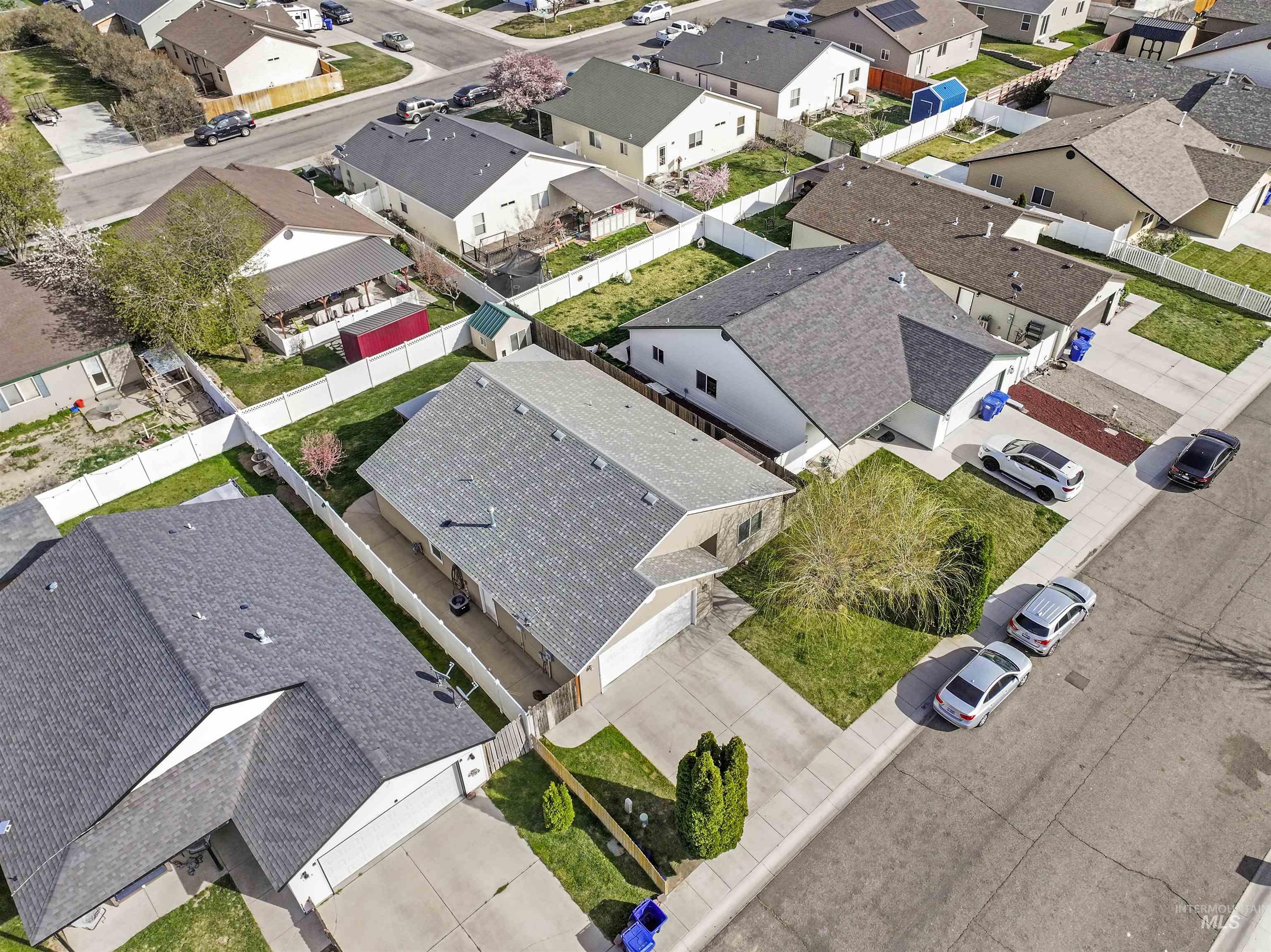 1008 S Date St., Jerome, Idaho 83338, 3 Bedrooms, 2 Bathrooms, Residential For Sale, Price $339,999, 98979836