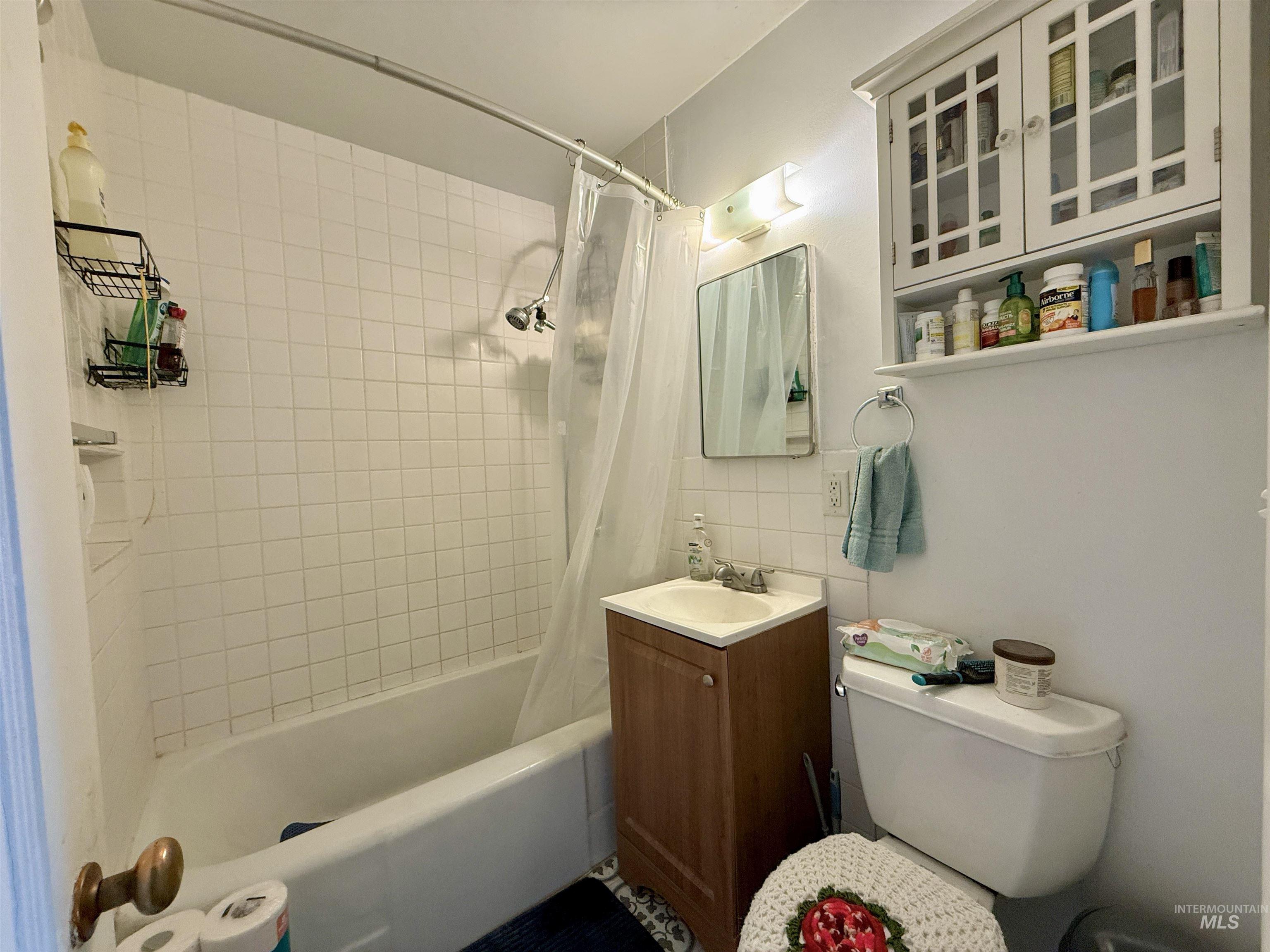 1006 Scott St., Grangeville, Idaho 83530, 3 Bedrooms, 1 Bathroom, Residential For Sale, Price $237,000, 98979837