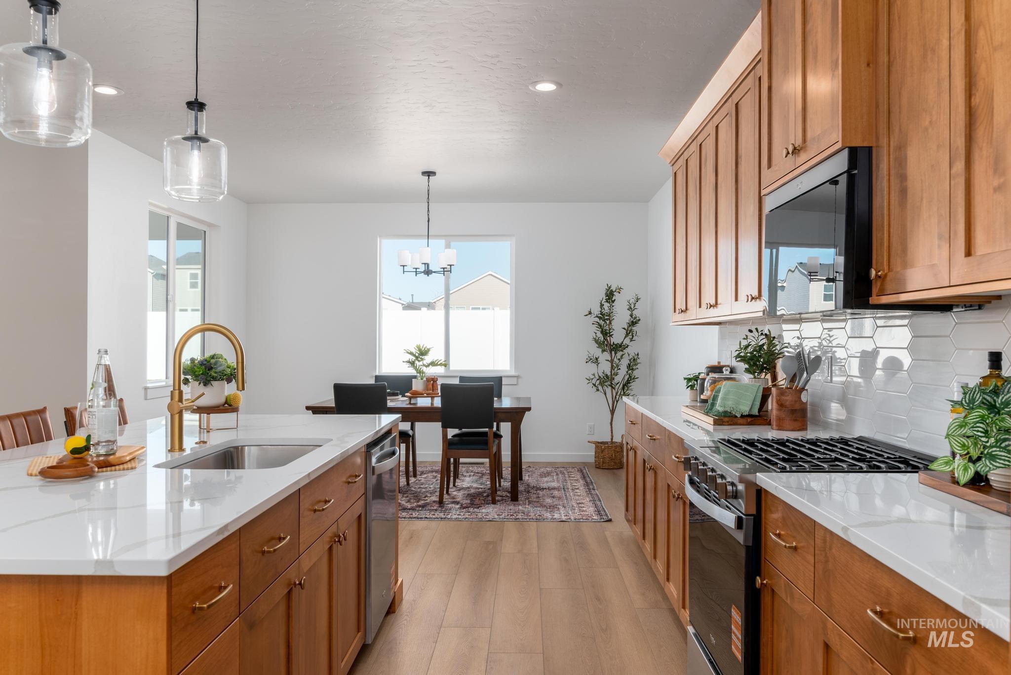 1746 W Arya St, Kuna, Idaho 83634, 4 Bedrooms, 2 Bathrooms, Residential For Sale, Price $524,000, 98979842