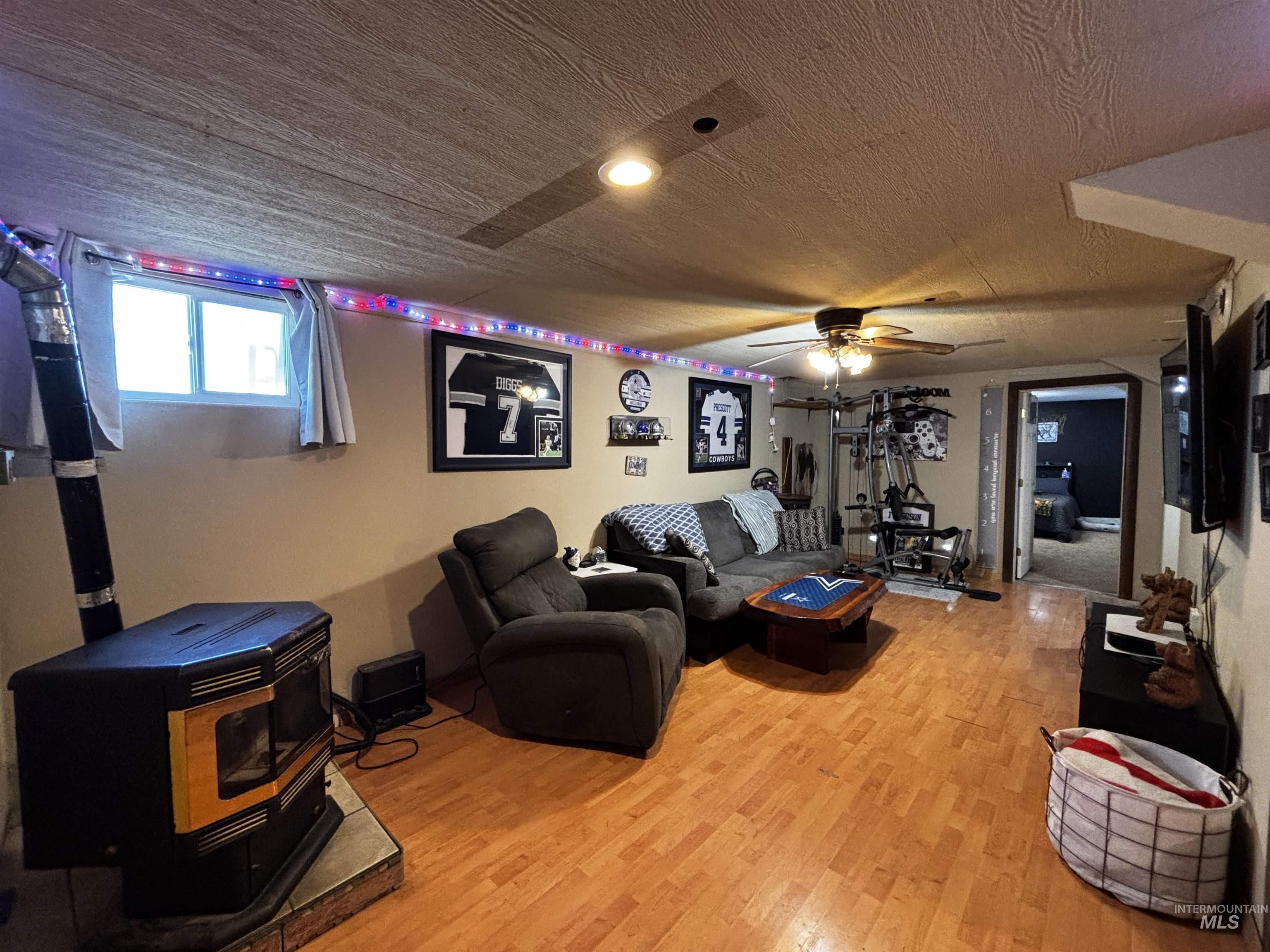 2217 E 4000 N, Filer, Idaho 83328, 4 Bedrooms, 2 Bathrooms, Residential For Sale, Price $345,000, 98979843