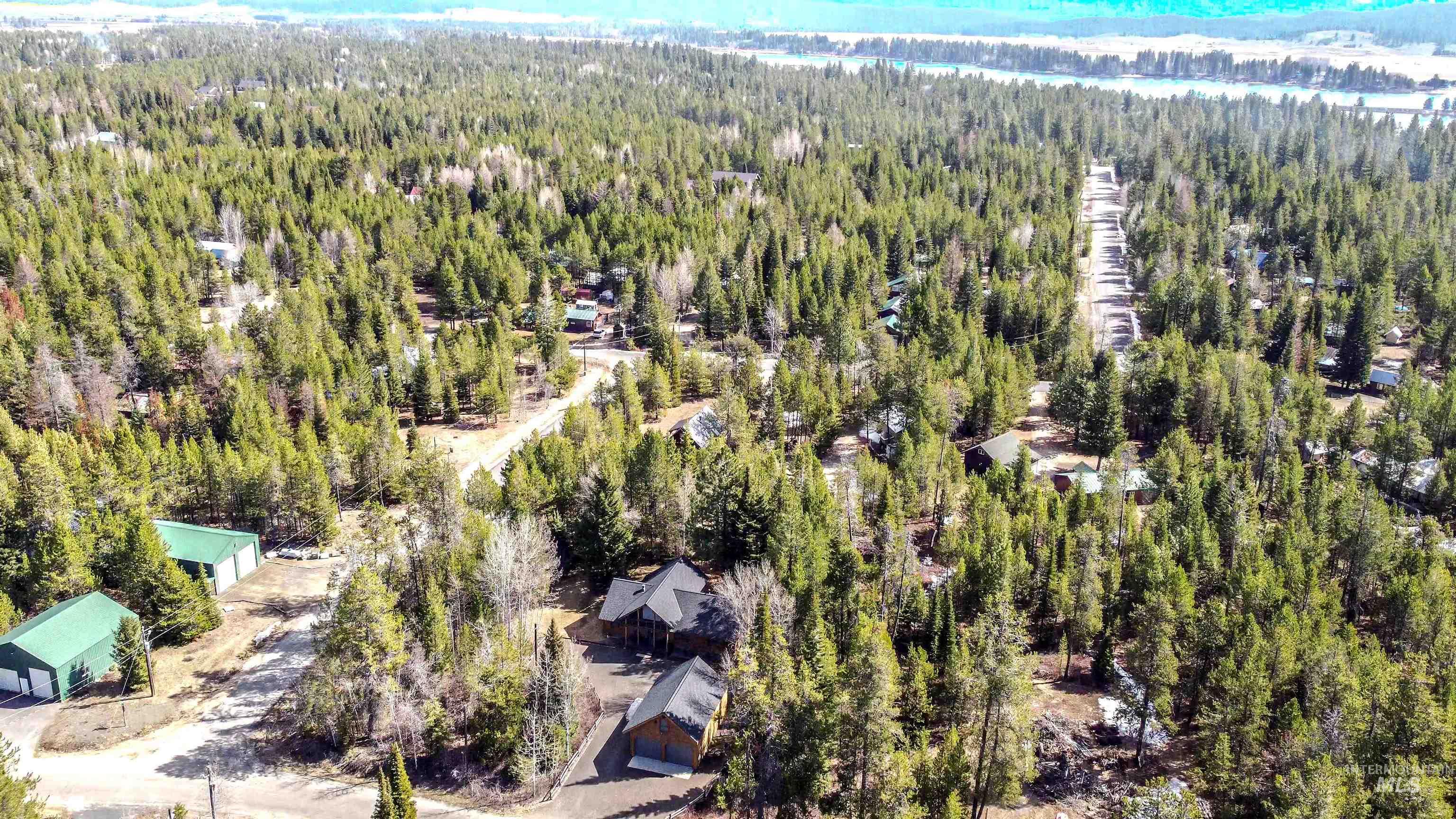 12712 Hereford, Donnelly, Idaho 83615, 3 Bedrooms, 2 Bathrooms, Residential For Sale, Price $895,000,MLS 98979844