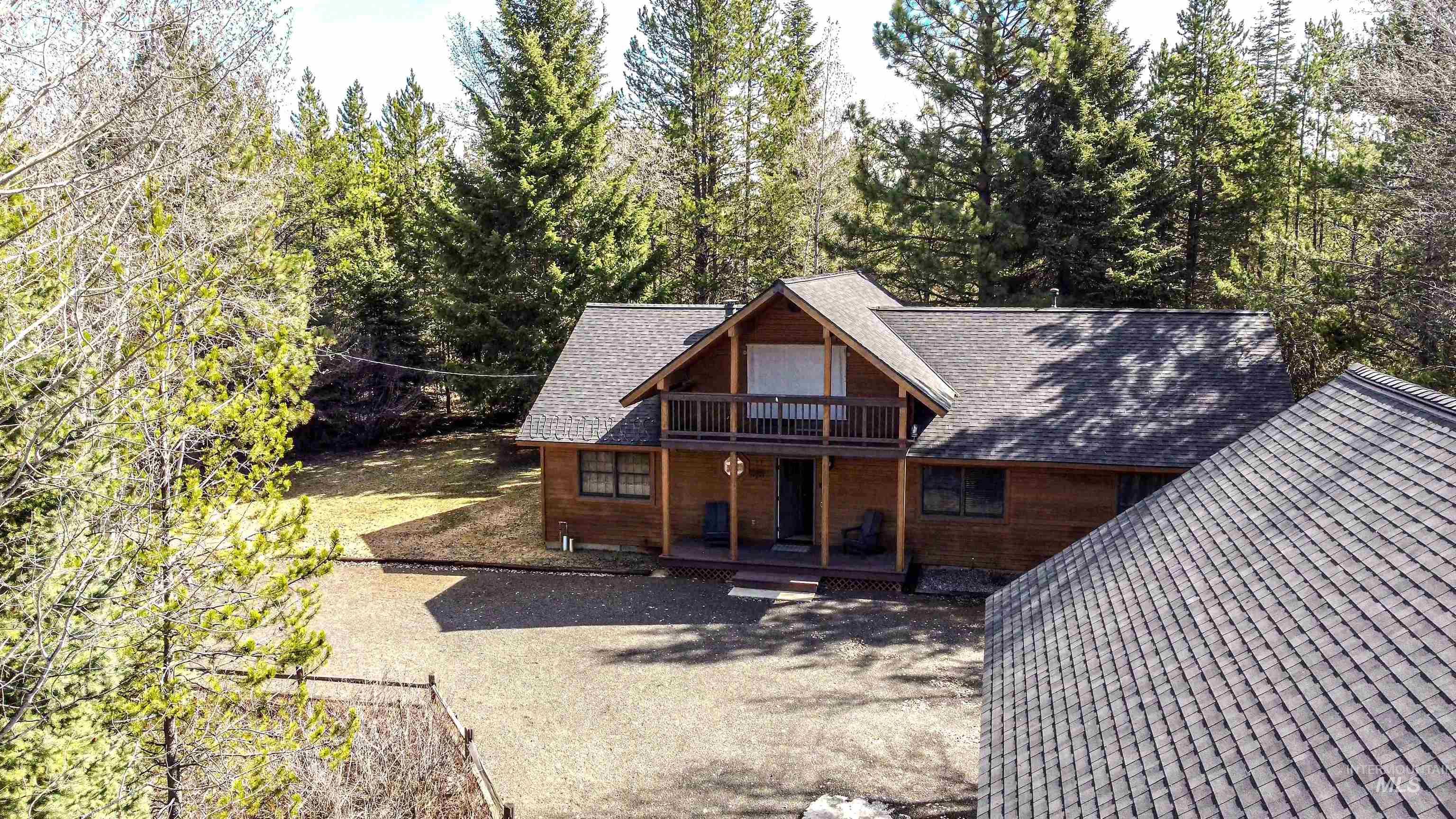 12712 Hereford, Donnelly, Idaho 83615, 3 Bedrooms, 2 Bathrooms, Residential For Sale, Price $895,000,MLS 98979844