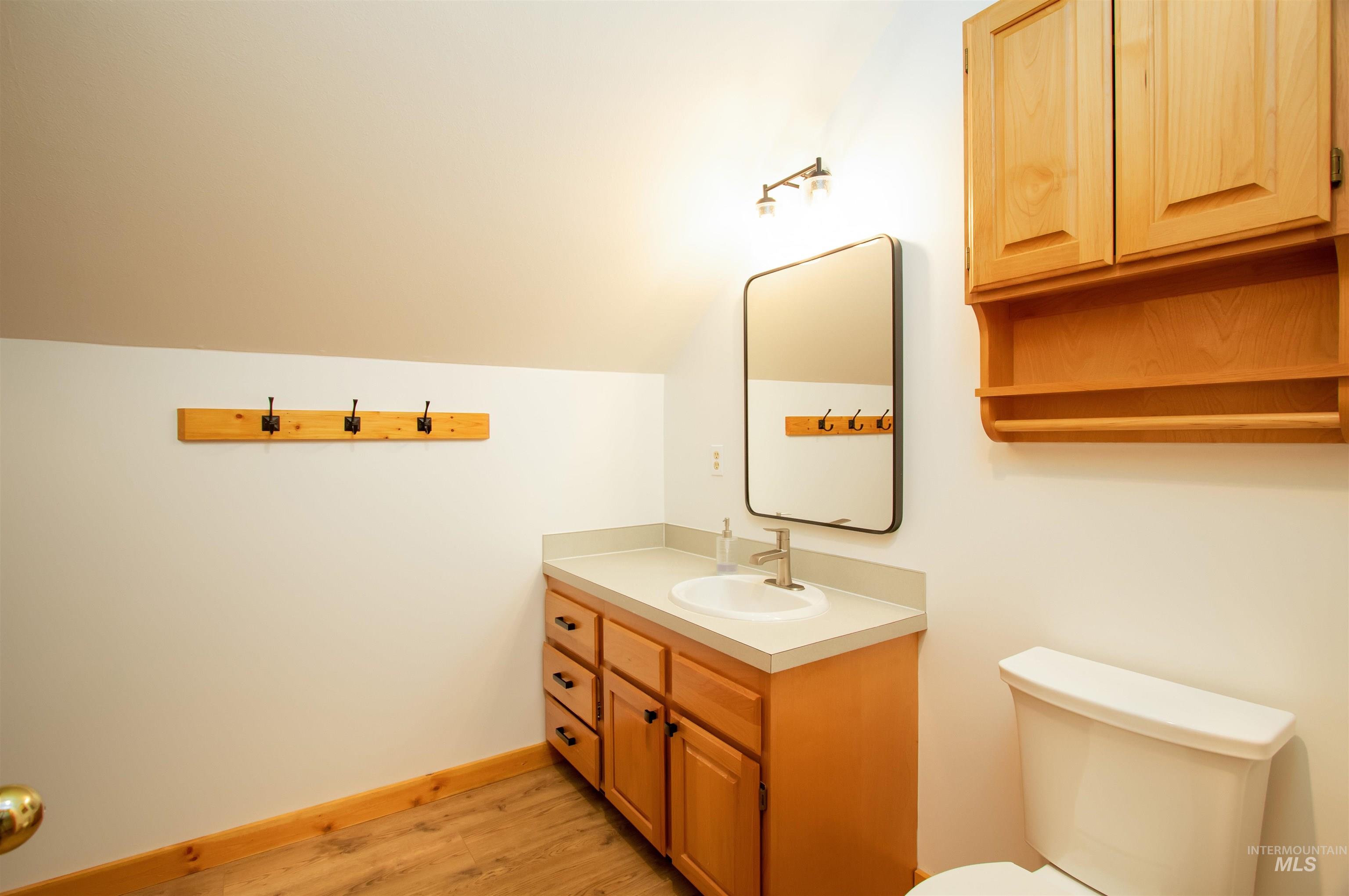 12712 Hereford, Donnelly, Idaho 83615, 3 Bedrooms, 2 Bathrooms, Residential For Sale, Price $895,000,MLS 98979844