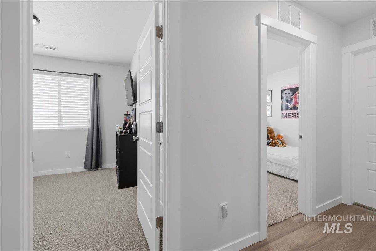 5496 S Desert Cactus Ave, Meridian, Idaho 83642, 3 Bedrooms, 2 Bathrooms, Residential For Sale, Price $389,990, 98979847