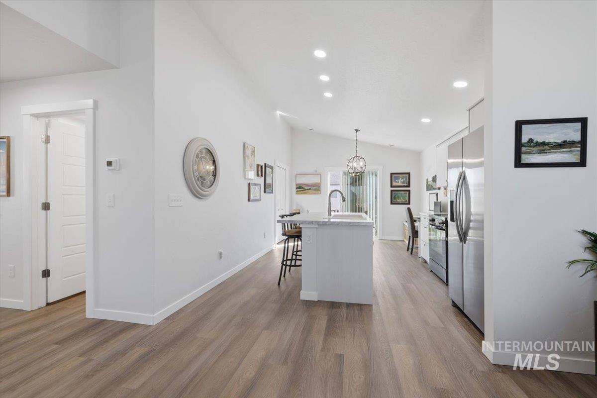 5496 S Desert Cactus Ave, Meridian, Idaho 83642, 3 Bedrooms, 2 Bathrooms, Residential For Sale, Price $389,990, 98979847